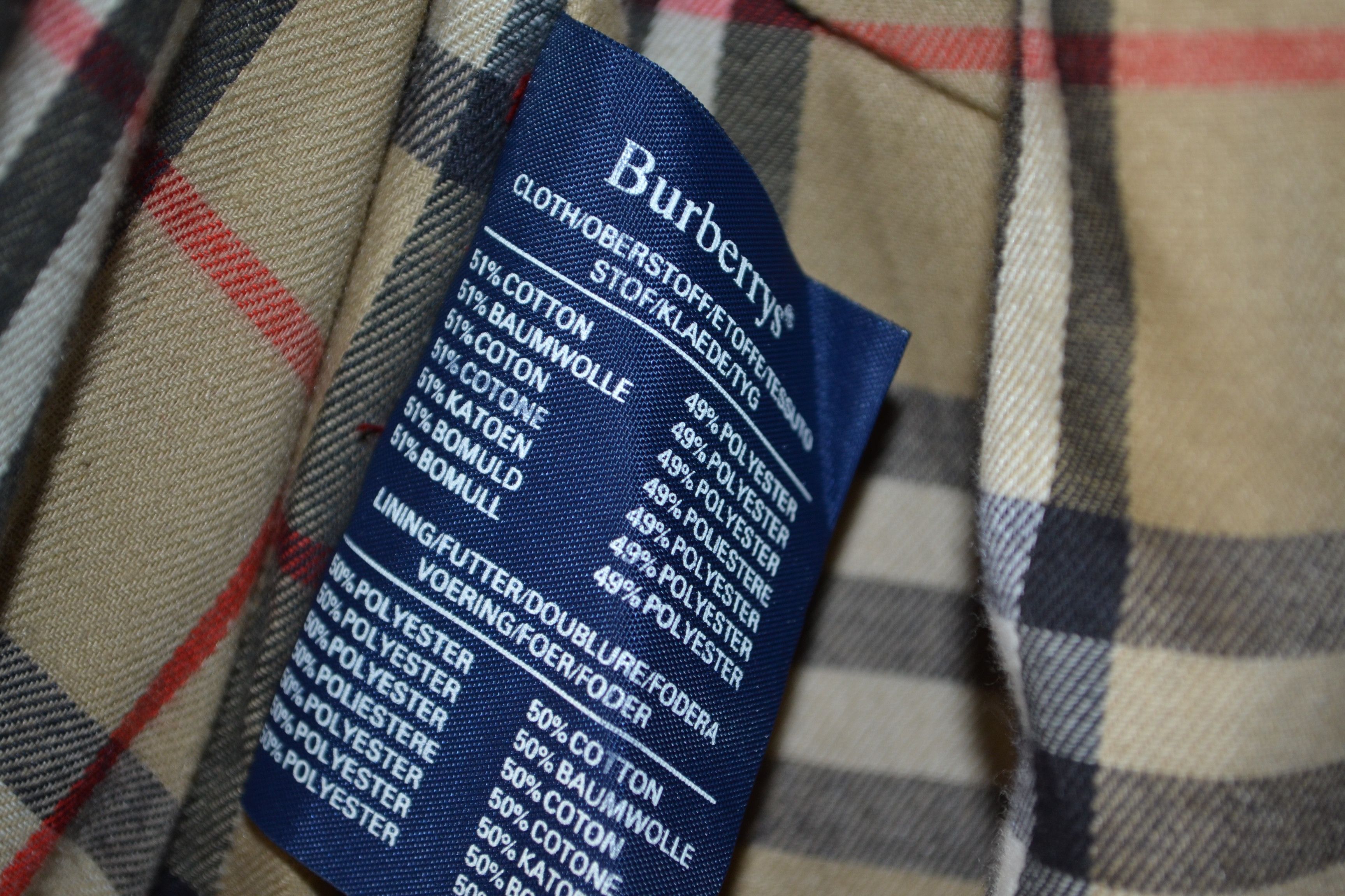 Burberry Burberry’s Kensington Iconic Double Breasted Trench Coat 54 Size US L / EU 52-54 / 3 - 12 Thumbnail