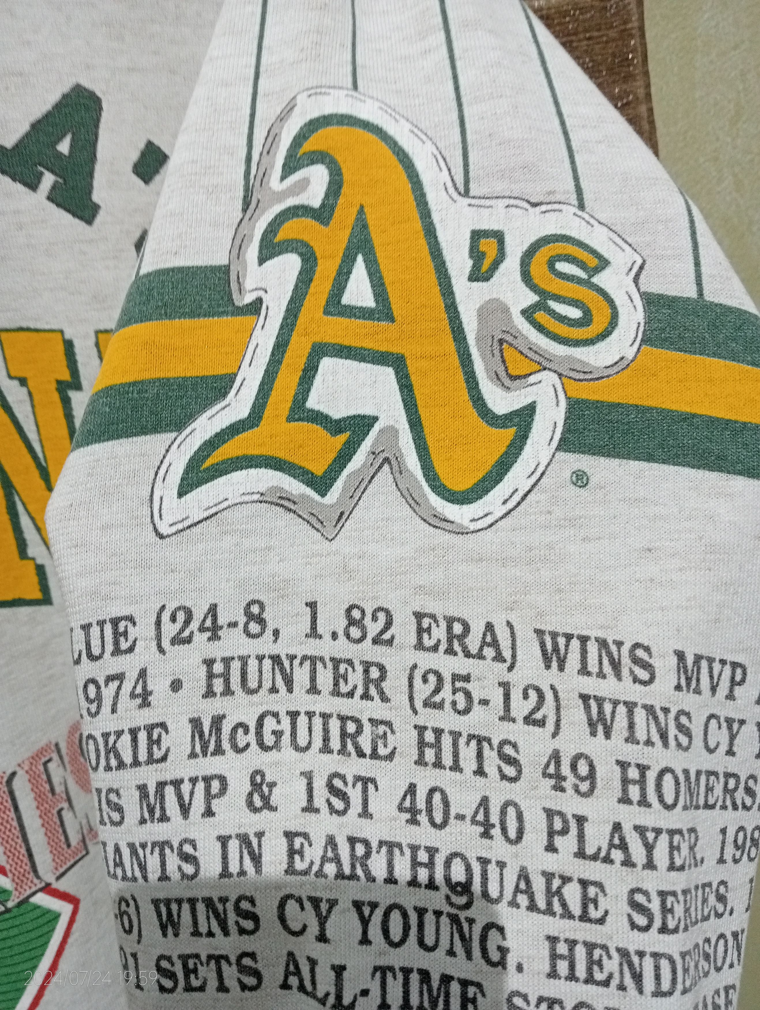 Vintage VTG '90s Long Gone MLB Oakland Athletics 3Q Sleeve Tshirt Size US XL / EU 56 / 4 - 5 Thumbnail