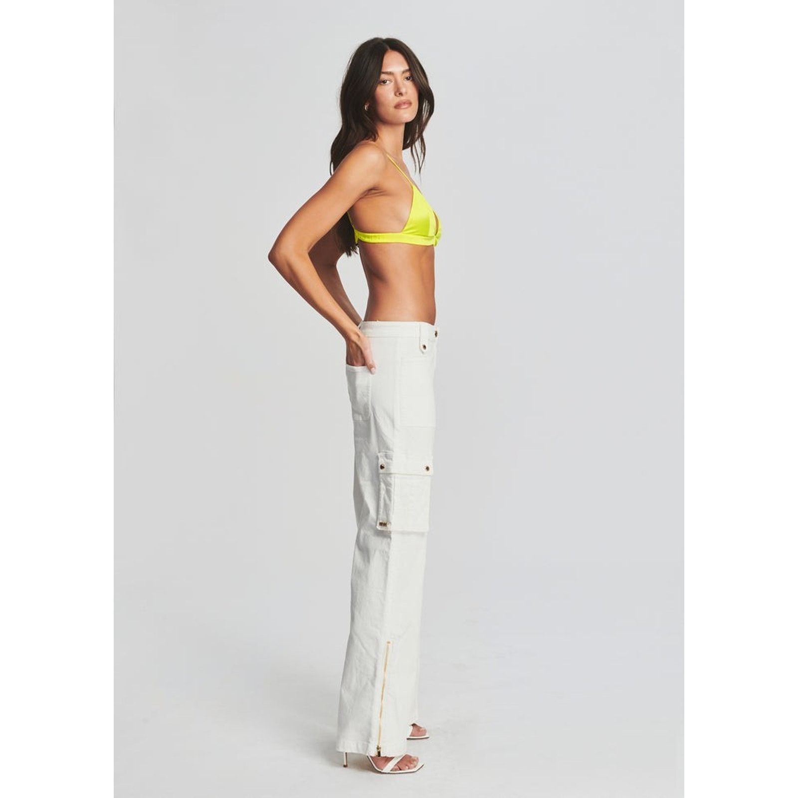SER.O.YA SER.O.YA $345 Annika High Waisted Wide Leg Ruched Cargo 26 Size 26" / US 2 / IT 38 - 4 Thumbnail