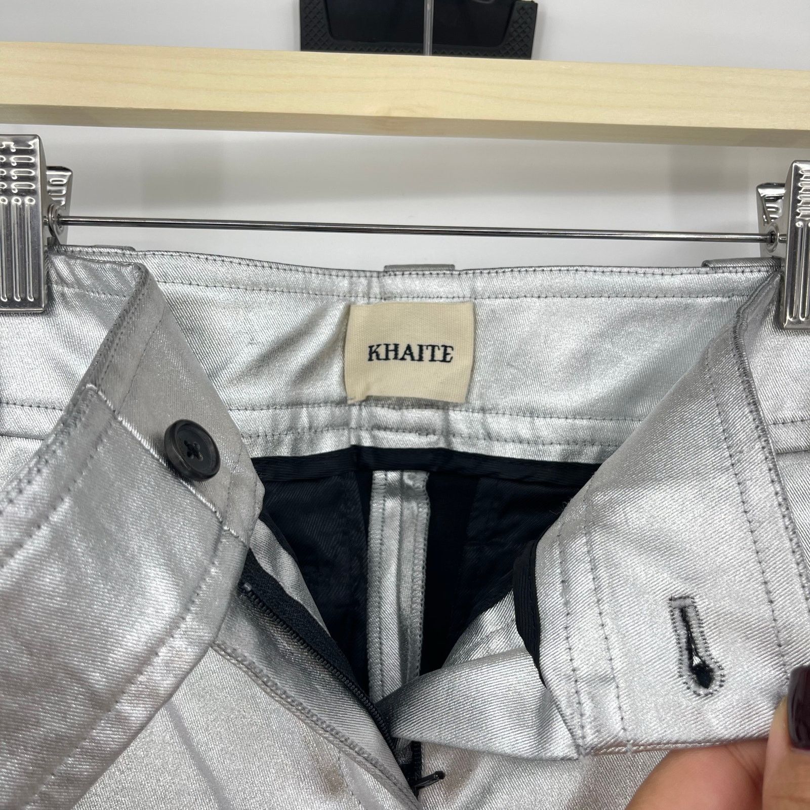 KHAITE KHAITE | Dresden Silver Metallic Low Rise Ankle Zip Pants 4 Size 27" / US 4 / IT 40 - 6 Thumbnail