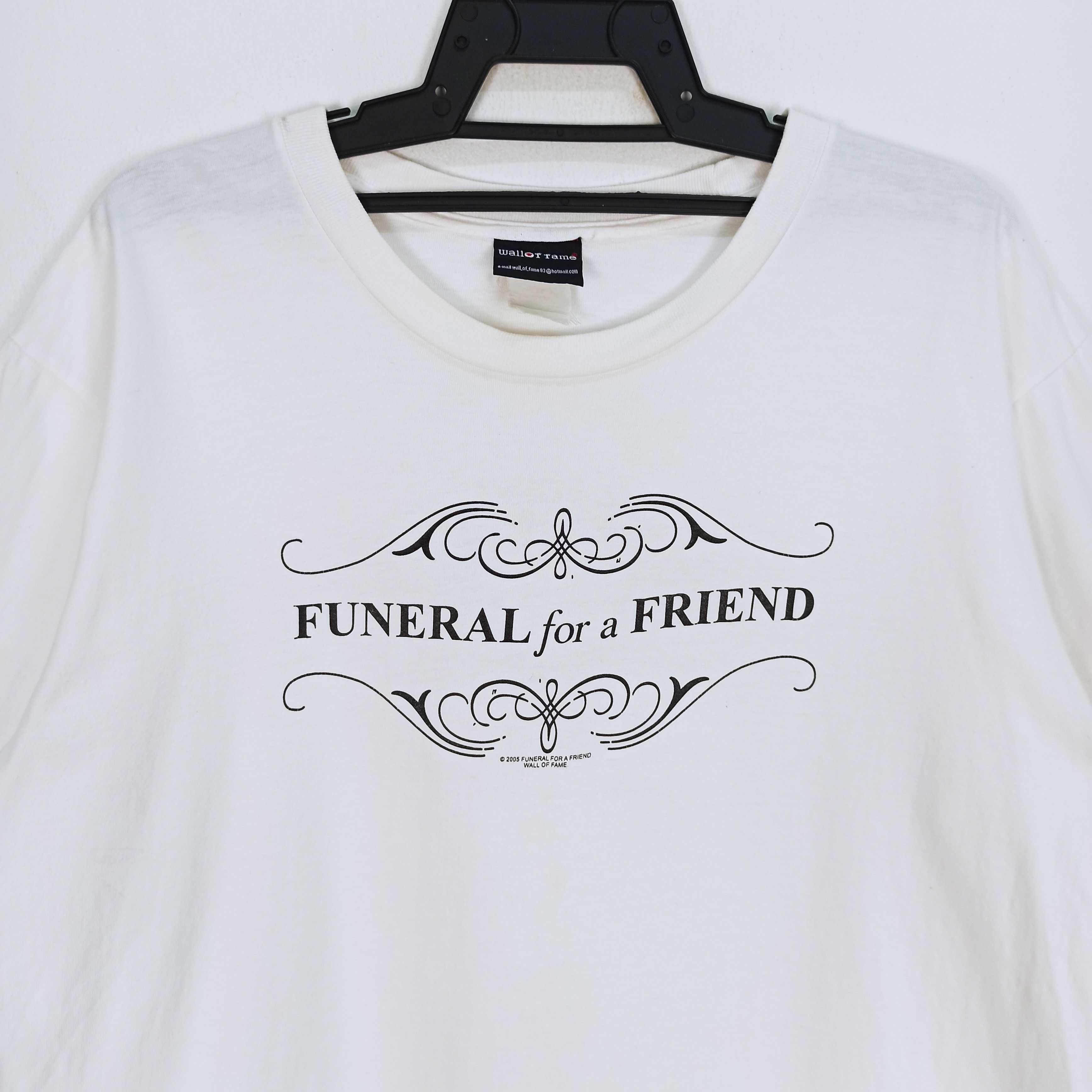 Band Tees Vintage Rock Band Funeral for a friend Tshirt Wall of fame Size US L / EU 52-54 / 3 - 2 Thumbnail