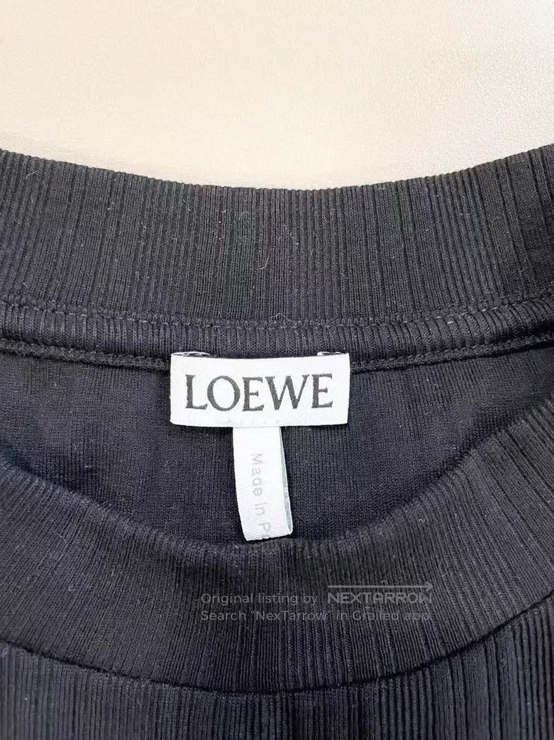 Loewe Loewe Black knitted logo short-sleeve top, cropped Size M / US 6-8 / IT 42-44 - 4 Thumbnail