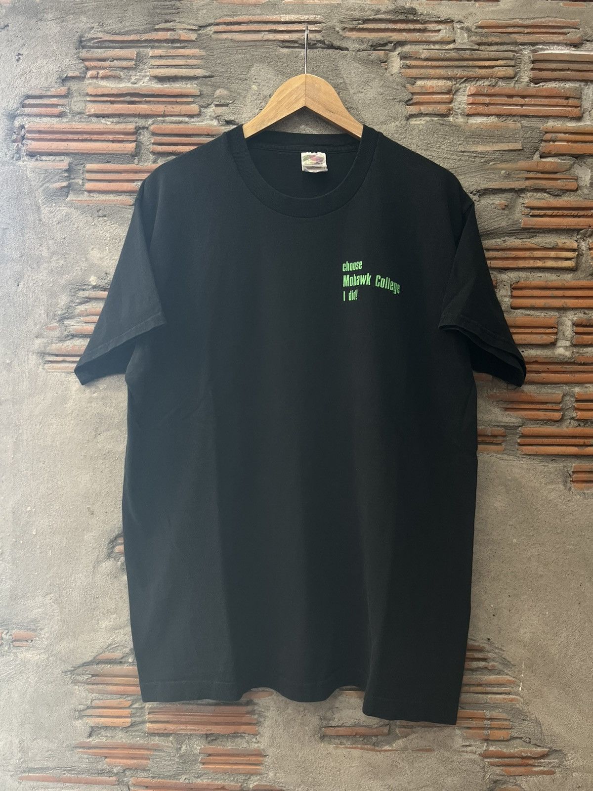 Vintage Vintage Choose Mohawk College I did ! 90’s Tshirt Size US XL / EU 56 / 4 - 2 Thumbnail