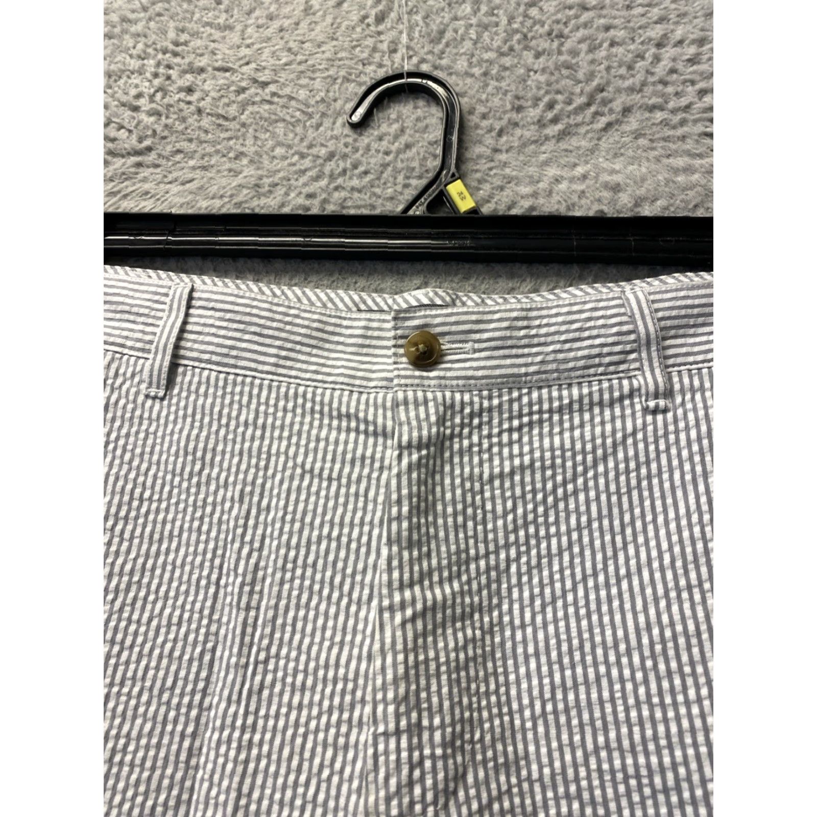 Vintage J Hilburn Shorts Tailored Fit Seersucker Mens Size 33 White Gray Stripes /0699 Size US 33 - 2 Thumbnail