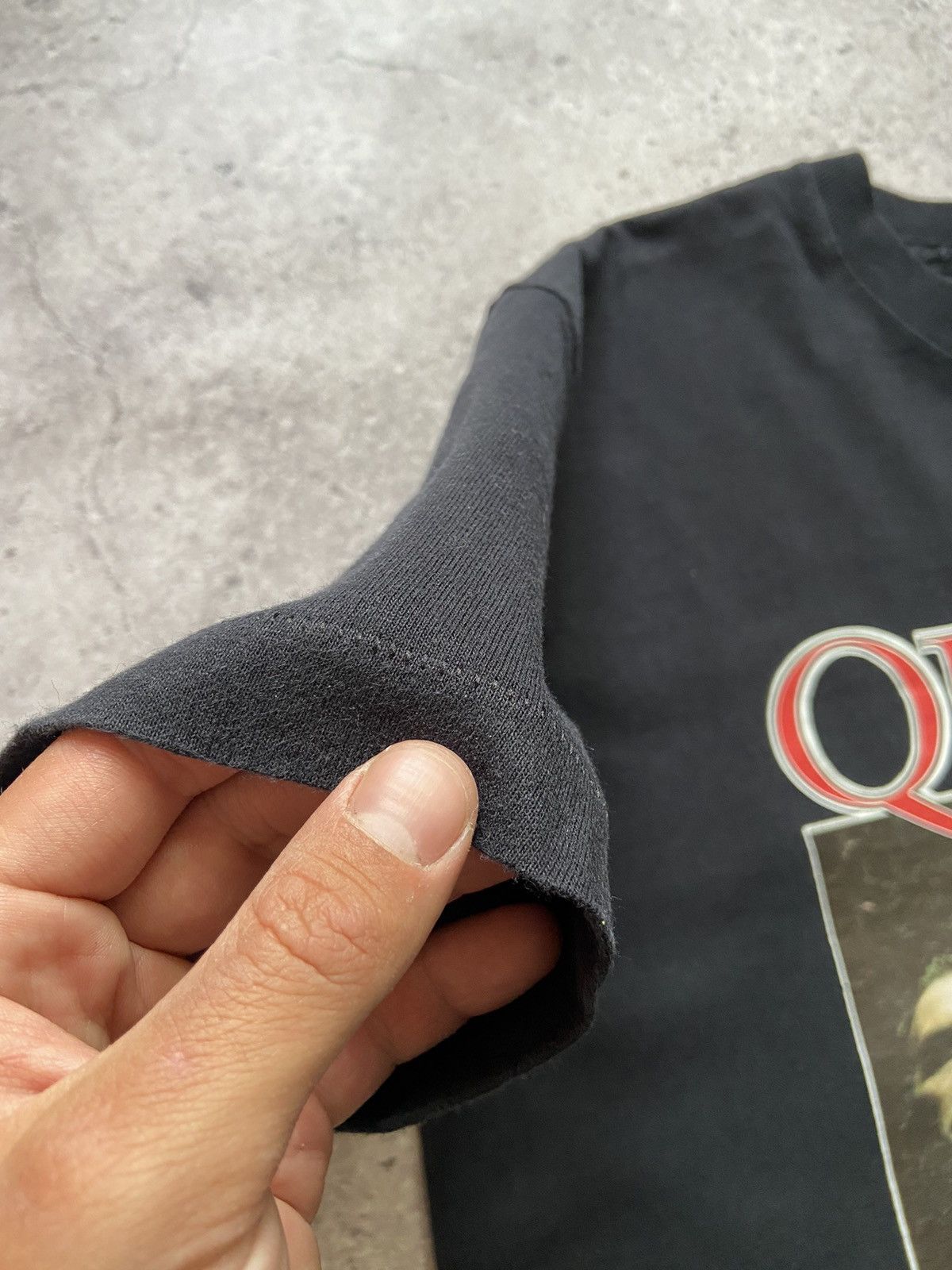 Band Tees Queen 1992 vintage rock band tee Size US XL / EU 56 / 4 - 6 Thumbnail