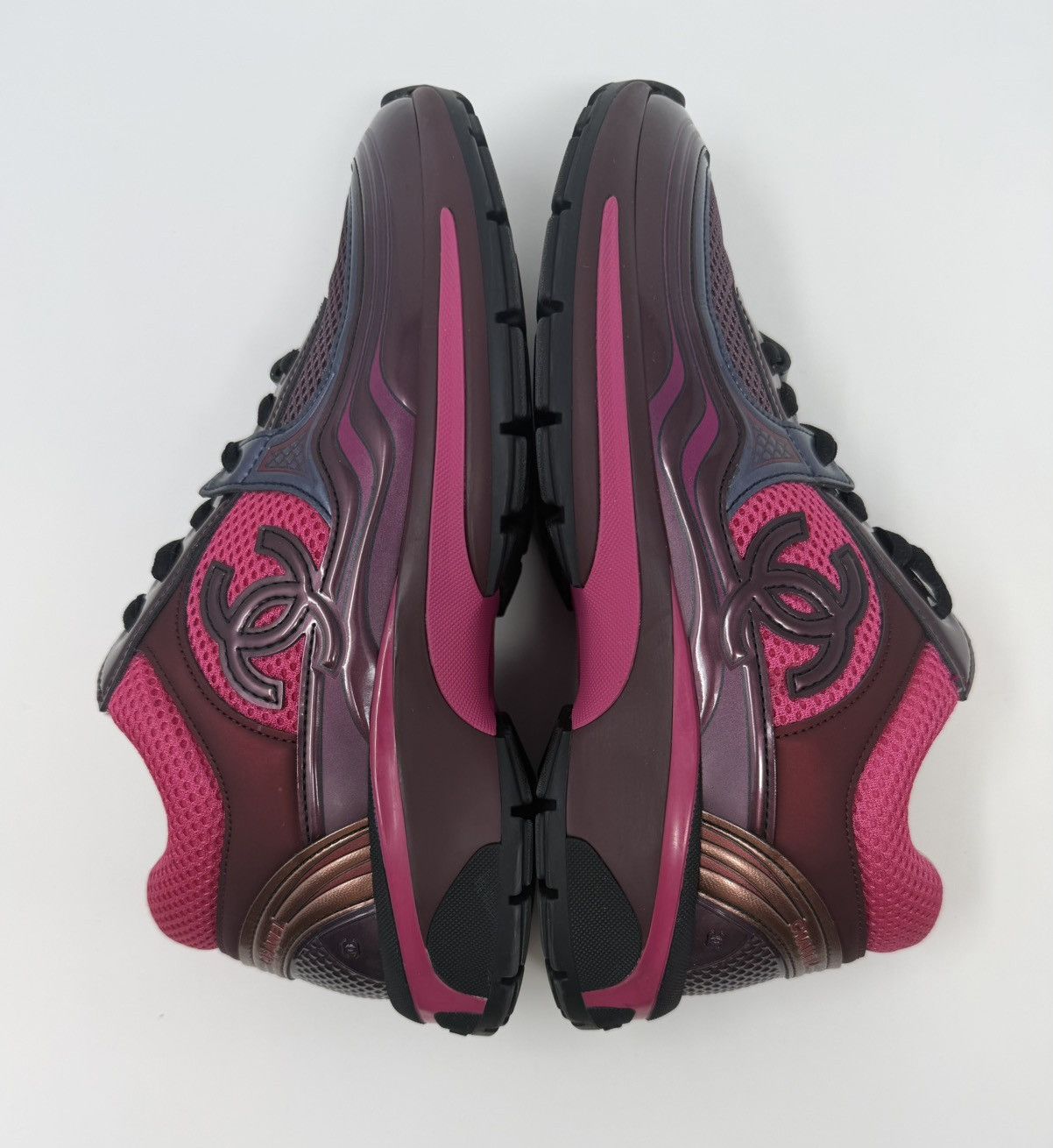 Chanel Chanel CC Low Top Trainer Sneaker Pink/Burgandy Size US 8 / IT 38 - 3 Thumbnail