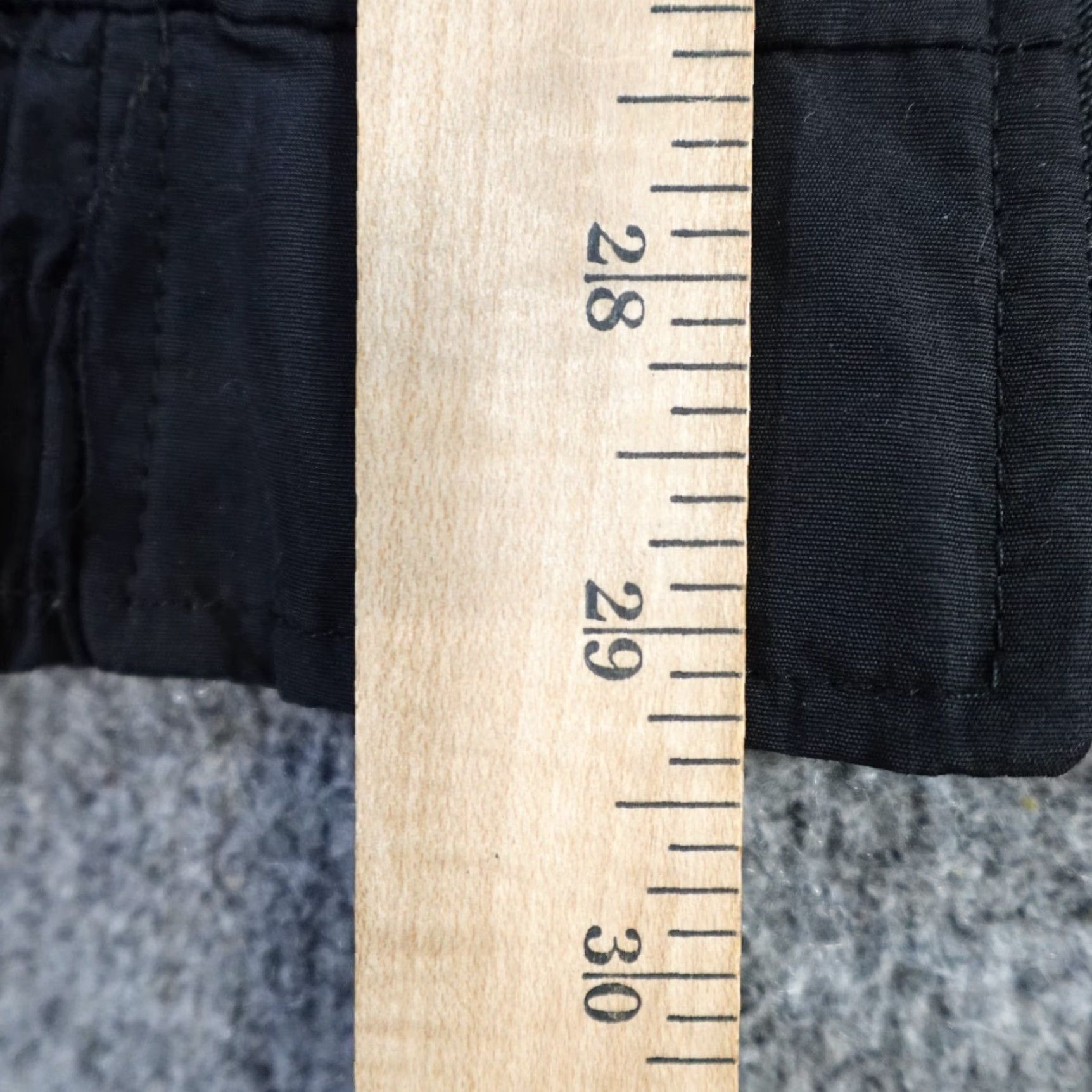 Vintage Ernie Irvan Jacket XL Black Yellow Windbreaker Jacket Vintage Made in USA Men XL Black Yellow Windbreaker Zip Full Zip Activewear Brand: Vintage Size US XL / EU 56 / 4 - 5 Thumbnail