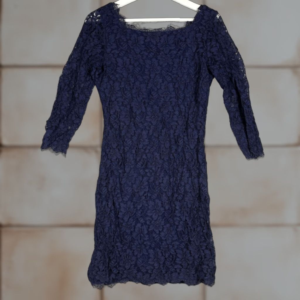 Diane von Furstenberg Diane Von Furstenberg Womens Dress Shift Floral Lace Zarita Navy Blue S Short A-Line Blue Womens Mens? Size S / US 4 / IT 40 - 1 Thumbnail