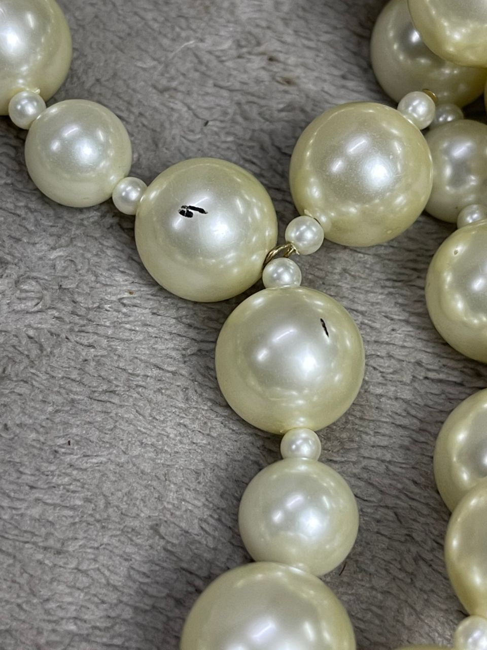Kenneth Jay Lane Vintage Pearl Cluster Necklace Size ONE SIZE - 5 Thumbnail