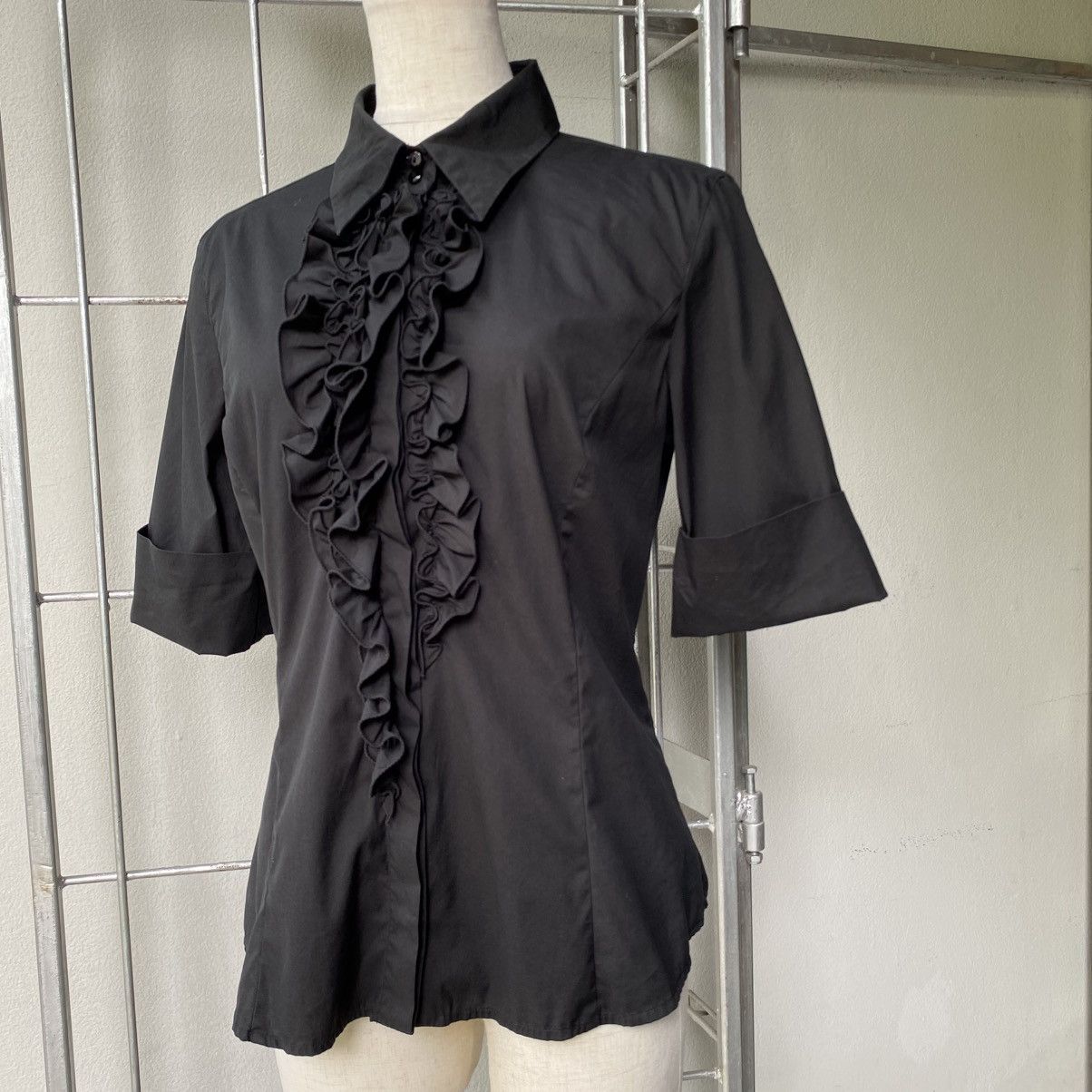 Max Mara Max Mara Black Fitted Cotton Ruffle Collar Shirt Size M / US 6-8 / IT 42-44 - 16 Thumbnail