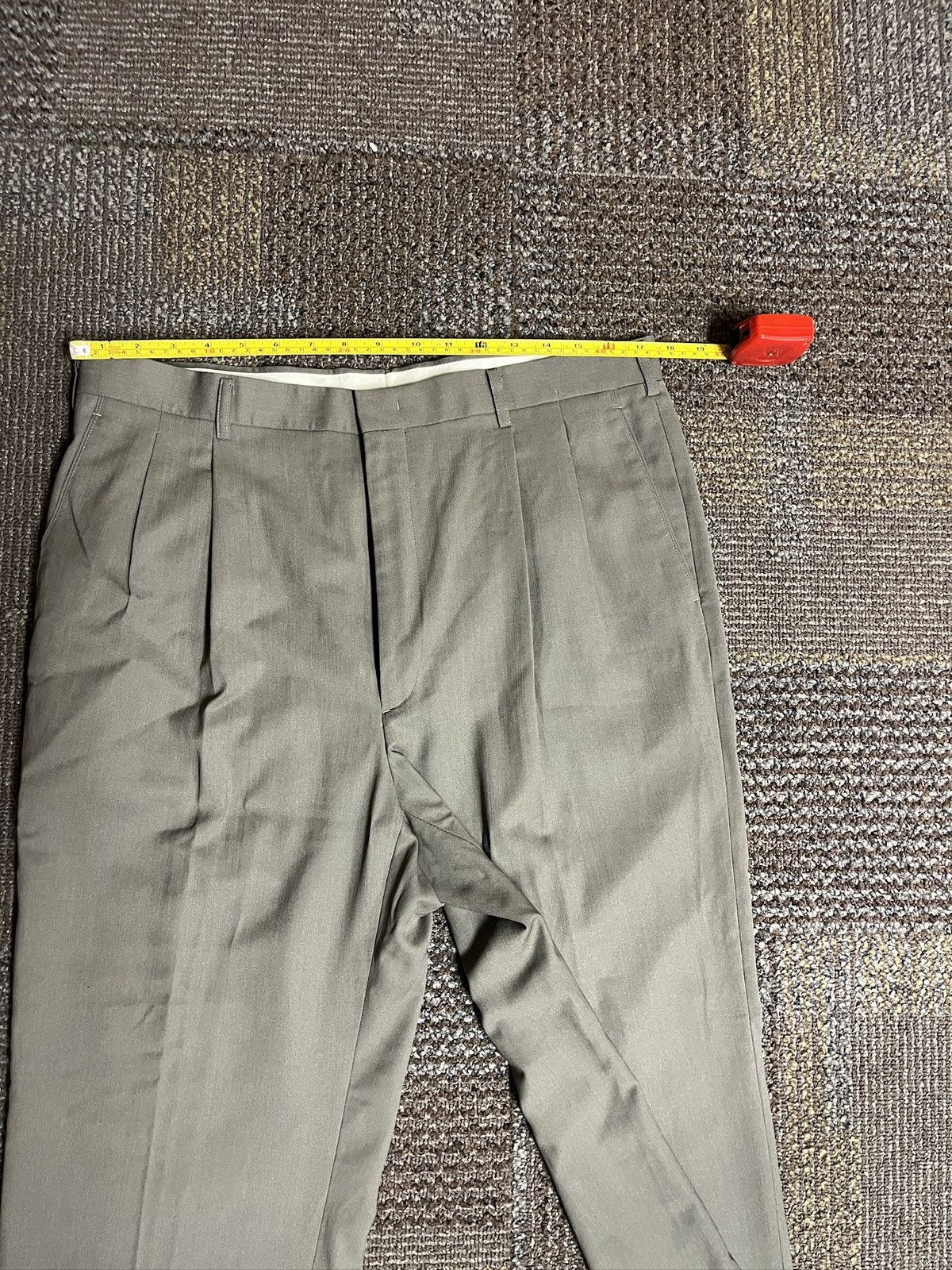 Balenciaga Vintage Grey Olive Balenciaga Paris Blazer and Pants Suit Size 44S - 9 Thumbnail