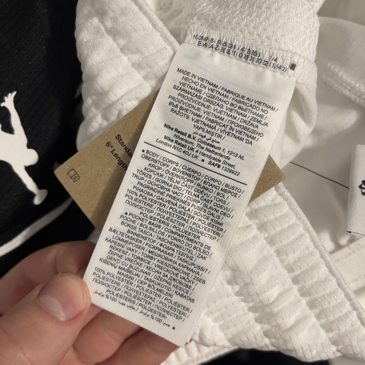 Jordan Brand × Nike Nike Jordan Shorts Size US 35 - 7 Thumbnail