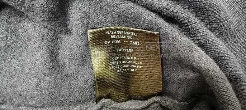 Loro Piana LORO PIANA Size 54 baby cashmere sweater Size US L / EU 52-54 / 3 - 6 Thumbnail