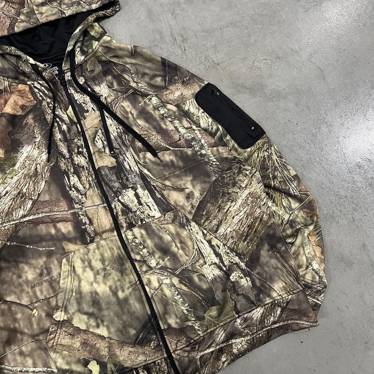 Mossy Oaks × Vintage Vintage Y2K/2000s Mossyoak Real Camo Zipup Hoodie! Size US XL / EU 56 / 4 - 3 Thumbnail
