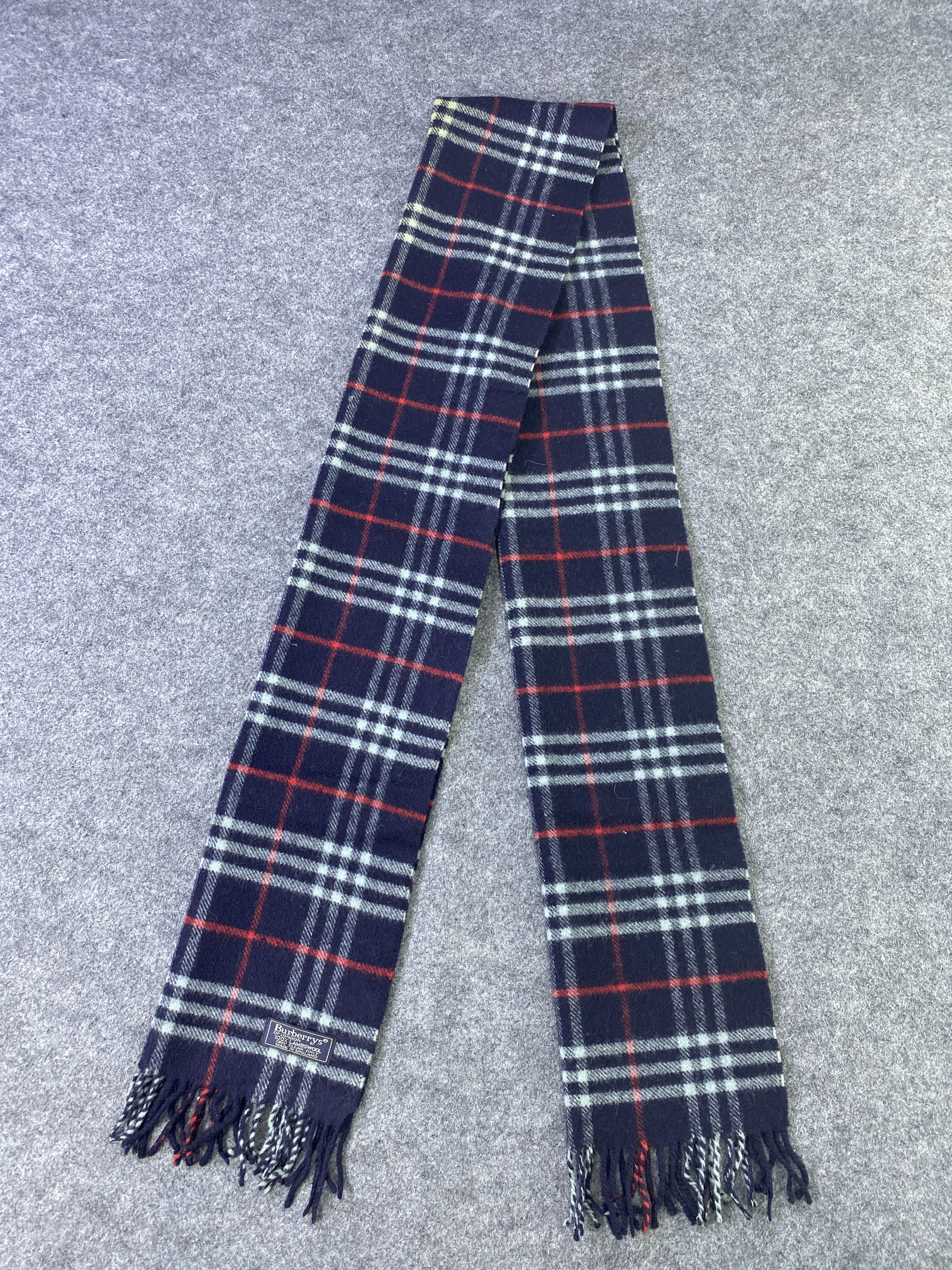 Burberry VINTAGE BURBERRY Scarf / Muffler / Neckwear -T785 Size ONE SIZE - 4 Thumbnail