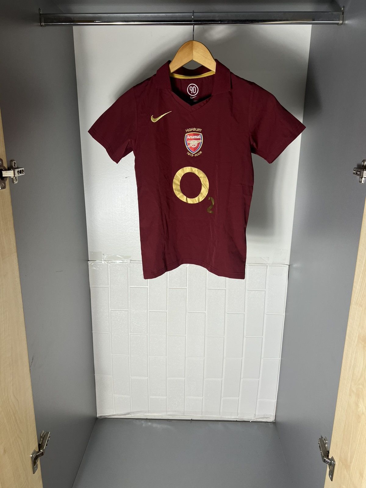 Nike VINTAGE NIKE FC ARSENAL LONDON ENGLAND SOCCER JERSEY Y2K 90s Size US XXS / EU 40 - 6 Thumbnail