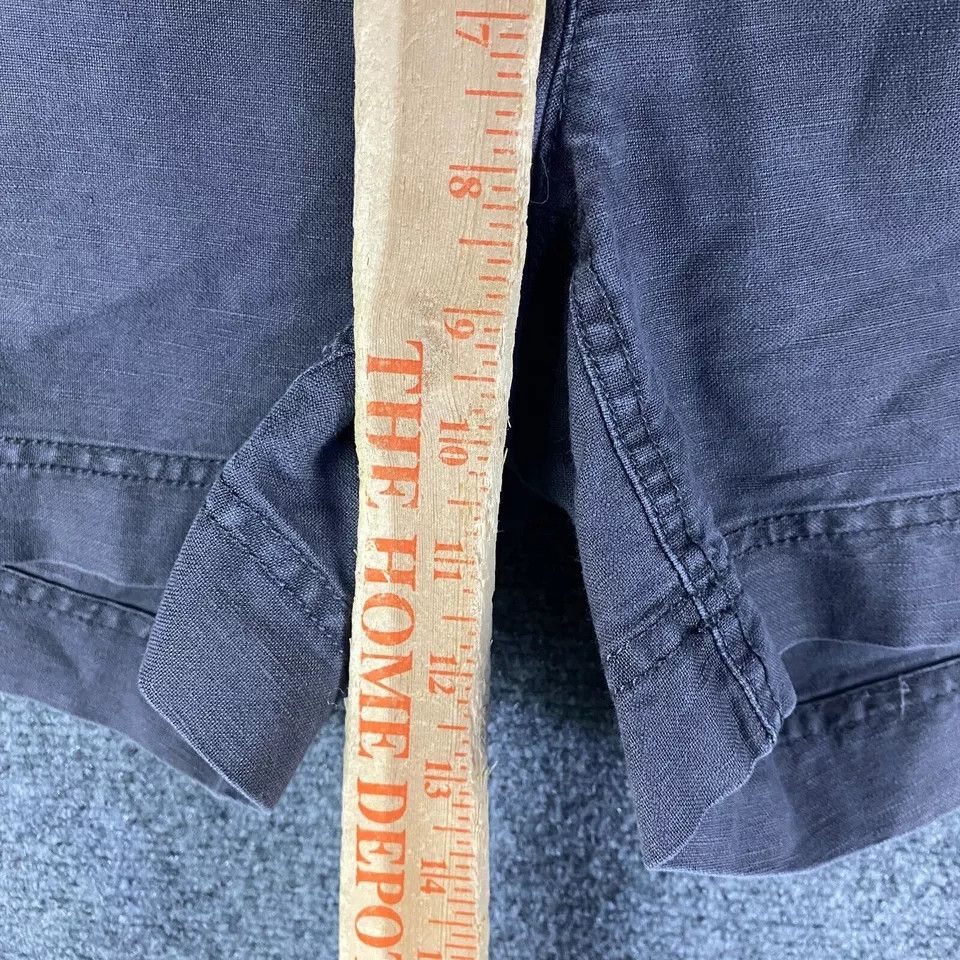The North Face The North Face Shorts Women's Size 12 Chino Long Distressed Size 34" / US 12 / IT 48 - 4 Thumbnail
