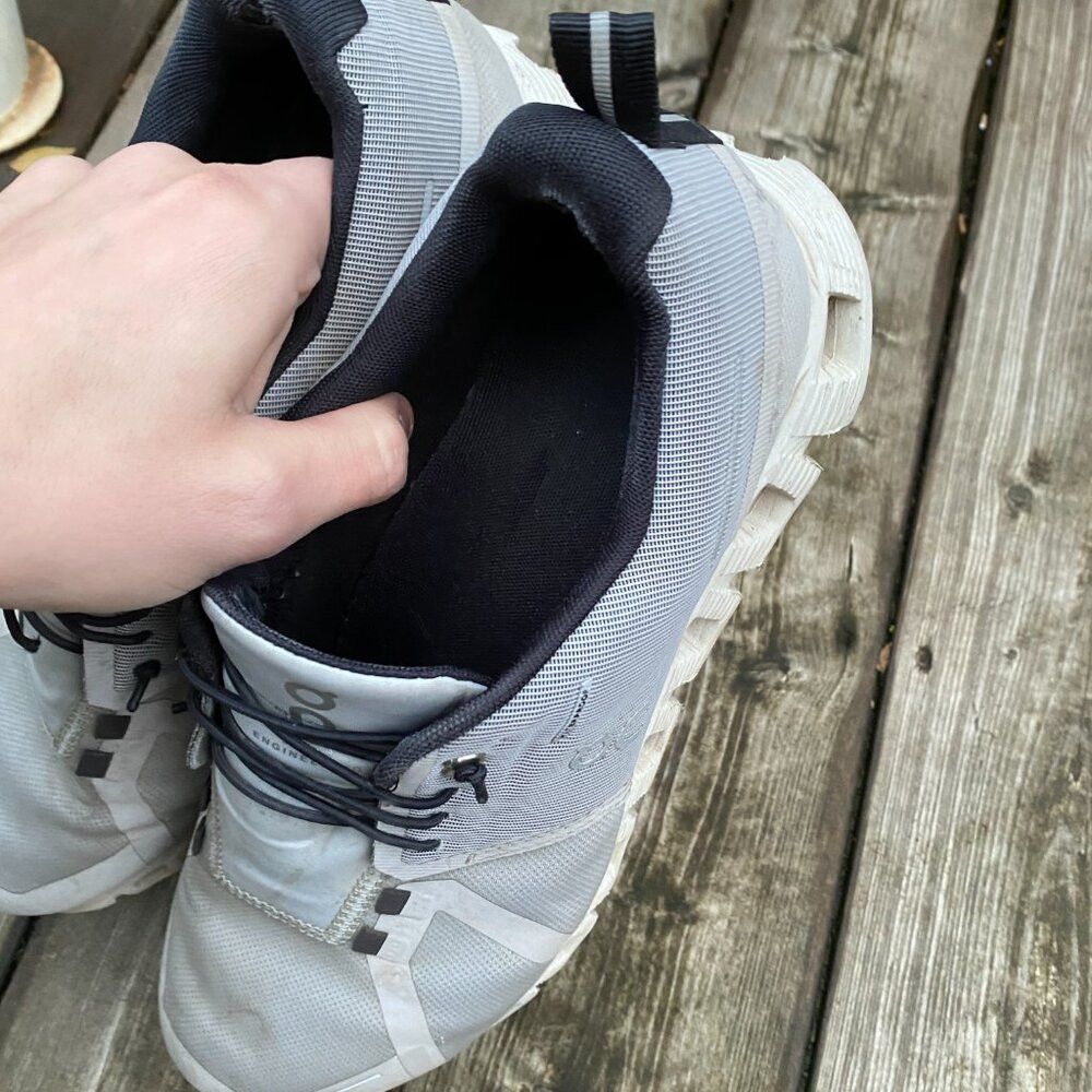 On ON Cloud 5 Waterproof Gllacier Grey White Mens Size 11 Size US 11 / EU 44 - 6 Thumbnail