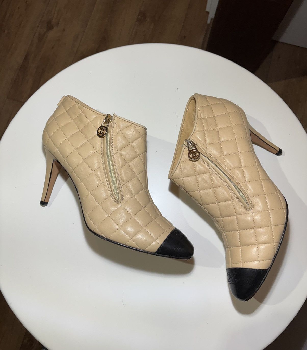Chanel Chanel Beige Leather Cap-Toe Quilted Ankle Boots Size US 10 / IT 40 - 7 Thumbnail