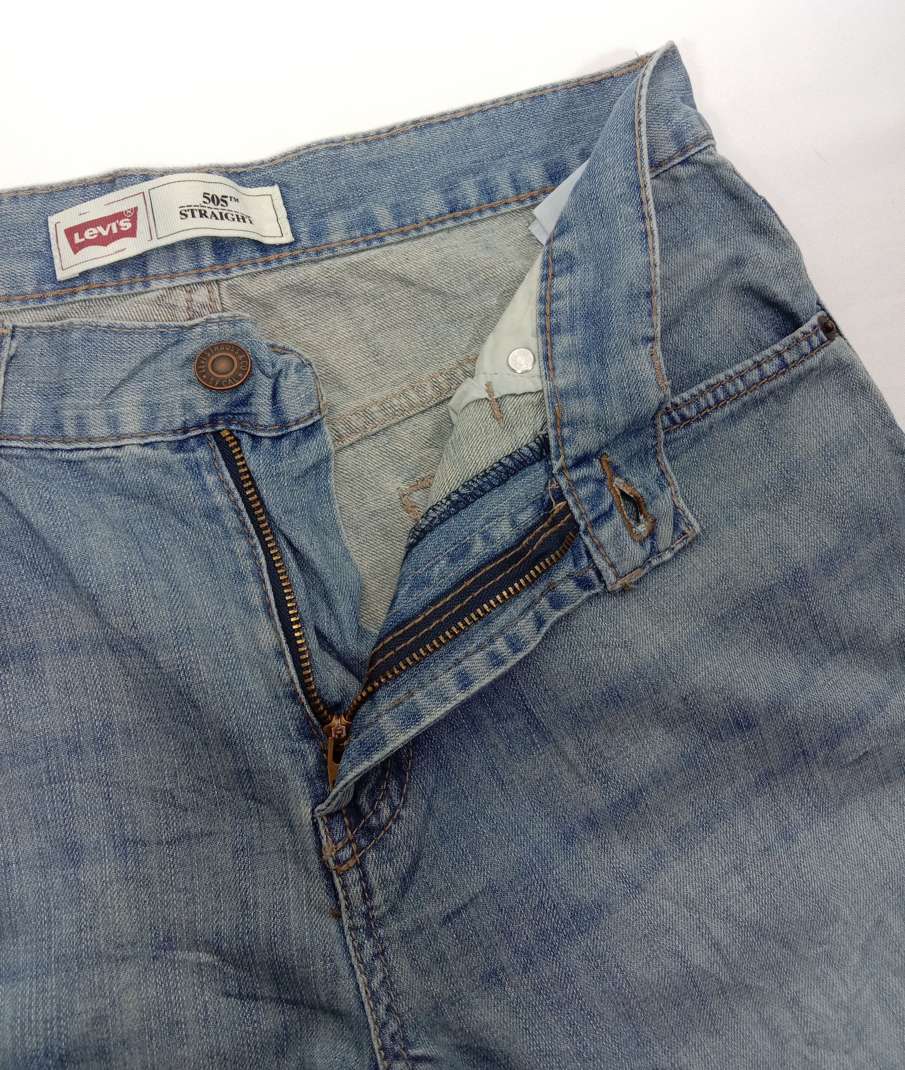 Levi's Vintage Levi's 505 Jeans Blue Wash Straight Leg Denim Size 28" / US 6 / IT 42 - 9 Thumbnail