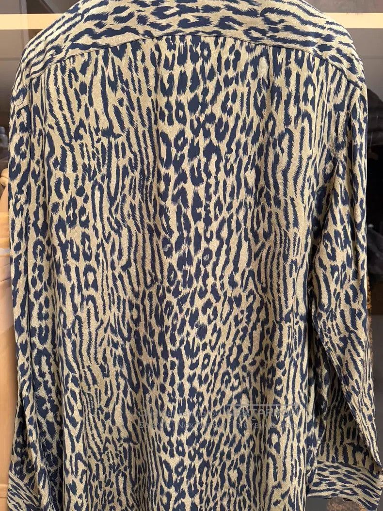 Saint Laurent Paris Saint Laurent Paris Leopard Print Shirt i Size US XXS / EU 40 - 5 Thumbnail
