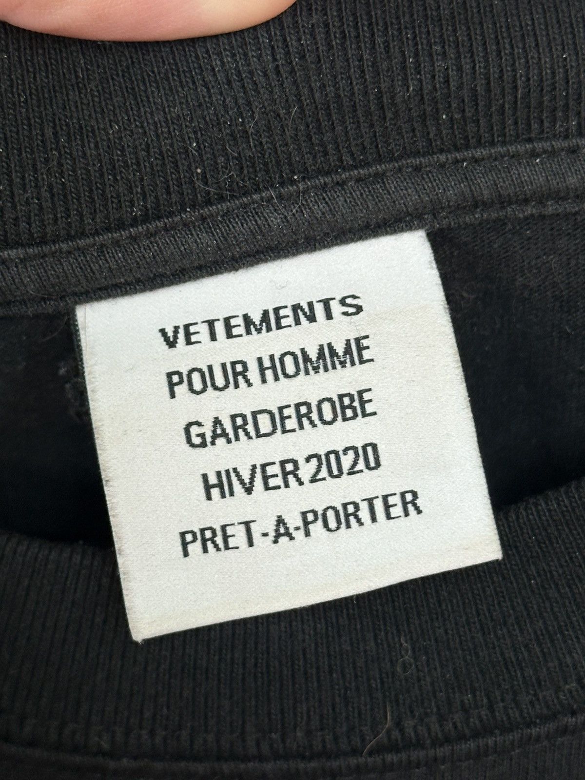 Vetements VETEMENTS SS20 “INTERPOL” T-Shirt Size US L / EU 52-54 / 3 - 3 Thumbnail