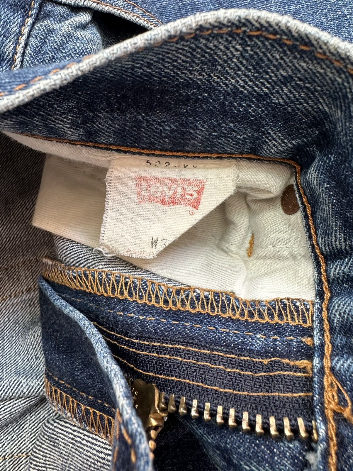 Levi's Vintage 90s Levi’s 502XX button stamp J09 Made in Japan Size US 30 / EU 46 - 6 Thumbnail
