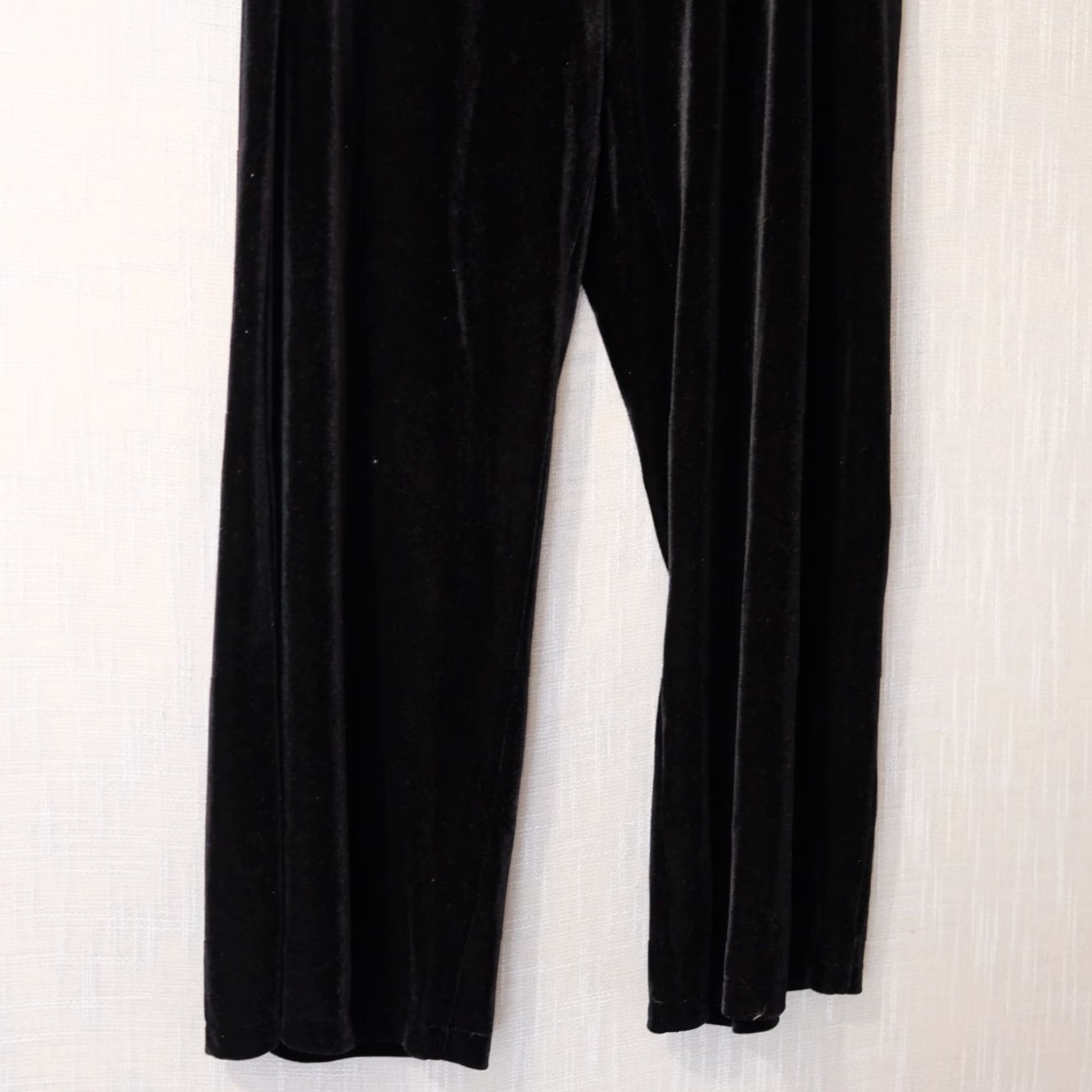 Vintage Notations Black Velvet Wide-Leg Pants Pull On 1X Womens Plus Velvet Pants Wide-Leg 1X Notations Womens Size 40" / US 18 - 3 Thumbnail