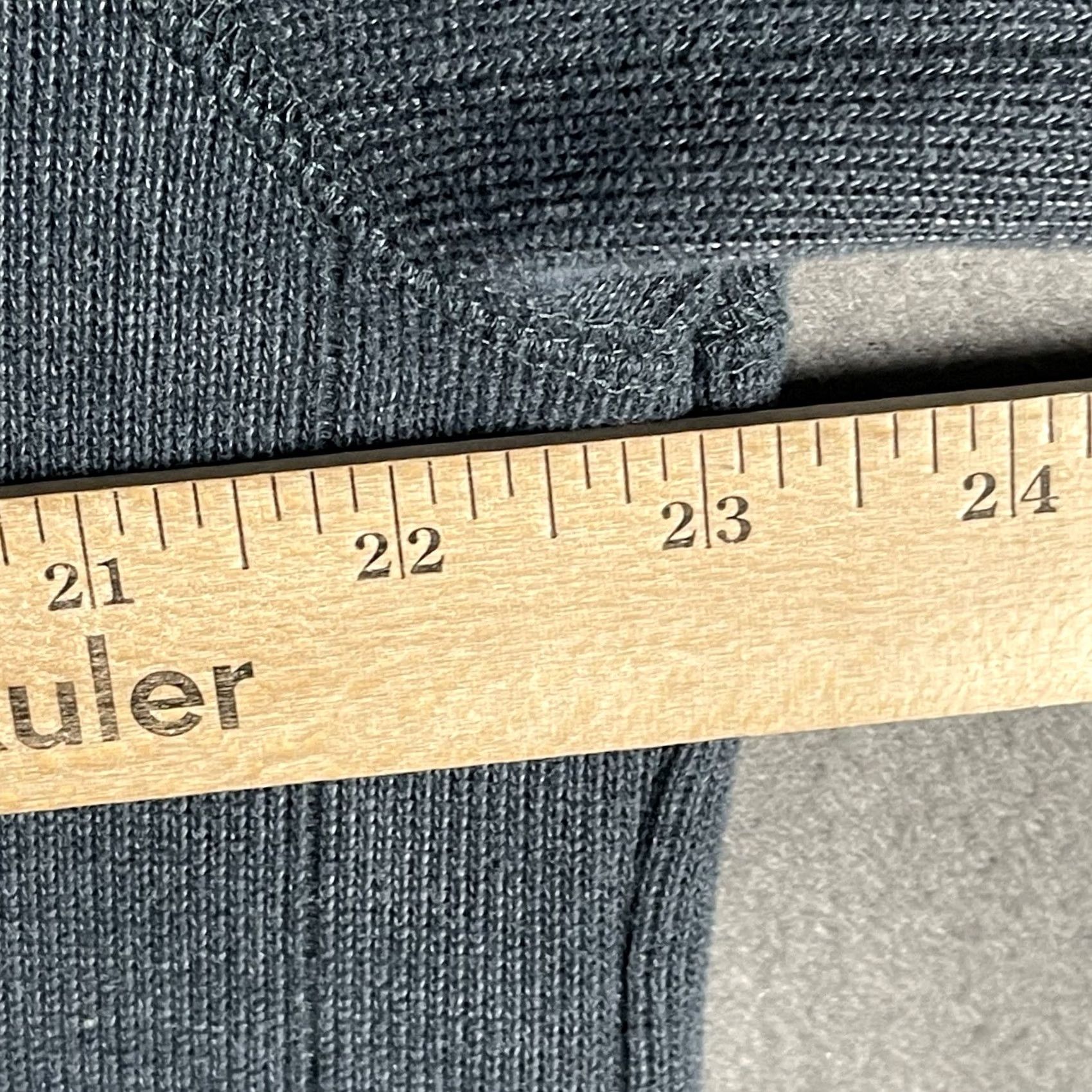 Logo 7 Columbia Logo Embroidered Knit Gray Long Sleeve Crew Neck Pullover Sweater L Mens Regular Knit Type Sweatshirt Cotton Size US L / EU 52-54 / 3 - 5 Thumbnail
