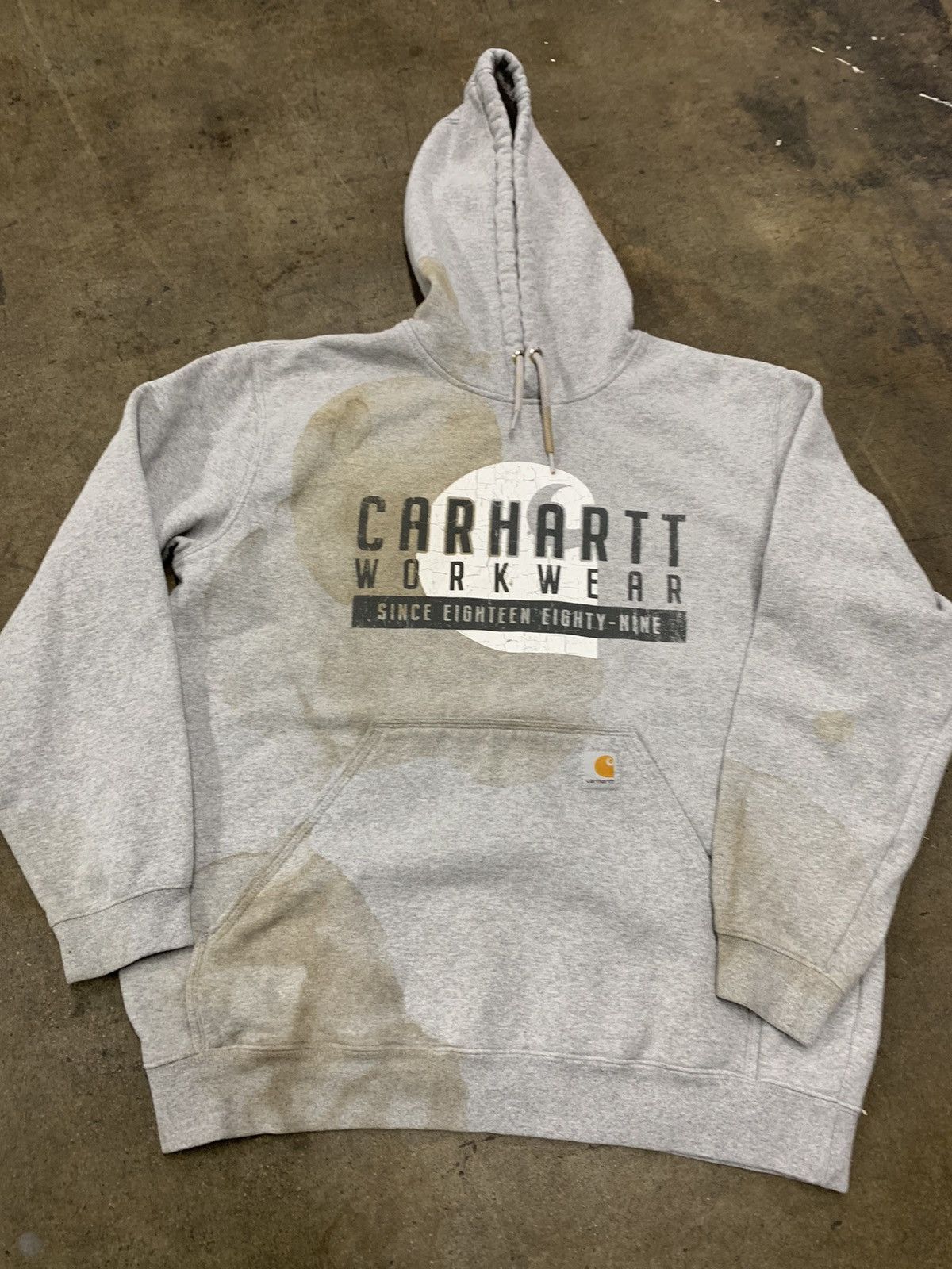 Carhartt × Vintage Vintage Crewneck Distressed Carhartt Vintage Sweatshirt Size US L / EU 52-54 / 3 - 1 Thumbnail