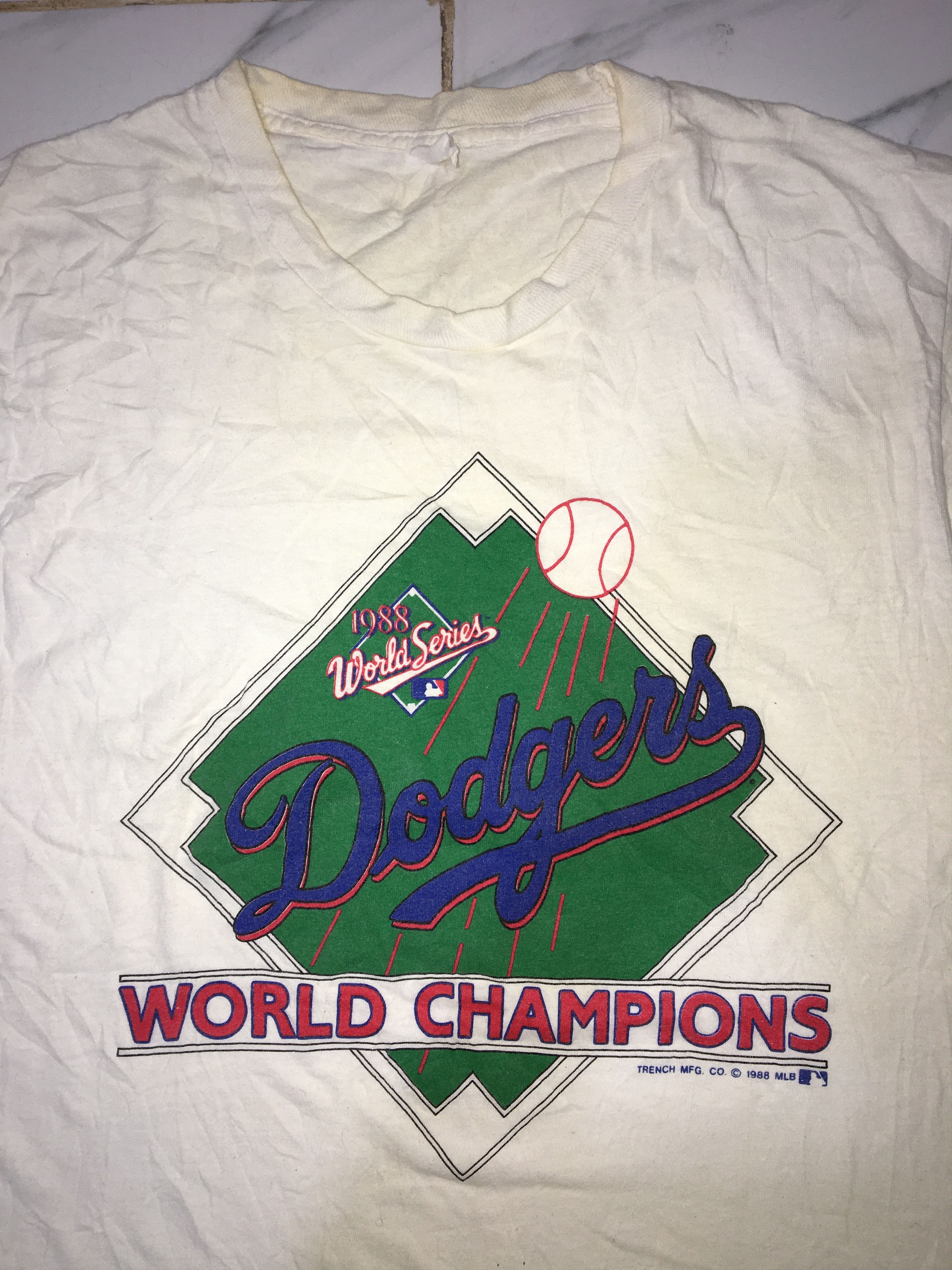 Vintage Vintage 1988 Los Angeles Dodgers Tshirt Size US M / EU 48-50 / 2 - 2 Thumbnail