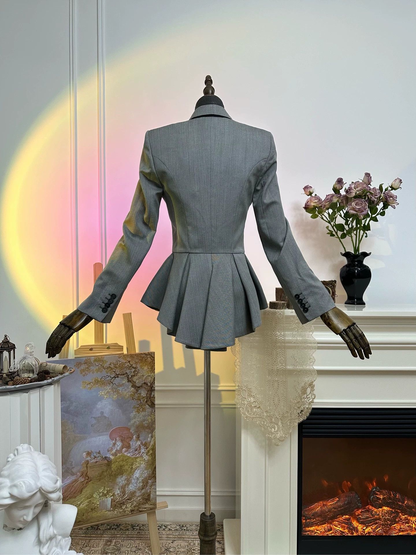 Alexander McQueen Alexander McQueen Ruffle-Hem Button Blazer Women's Size M / US 6-8 / IT 42-44 - 2 Thumbnail
