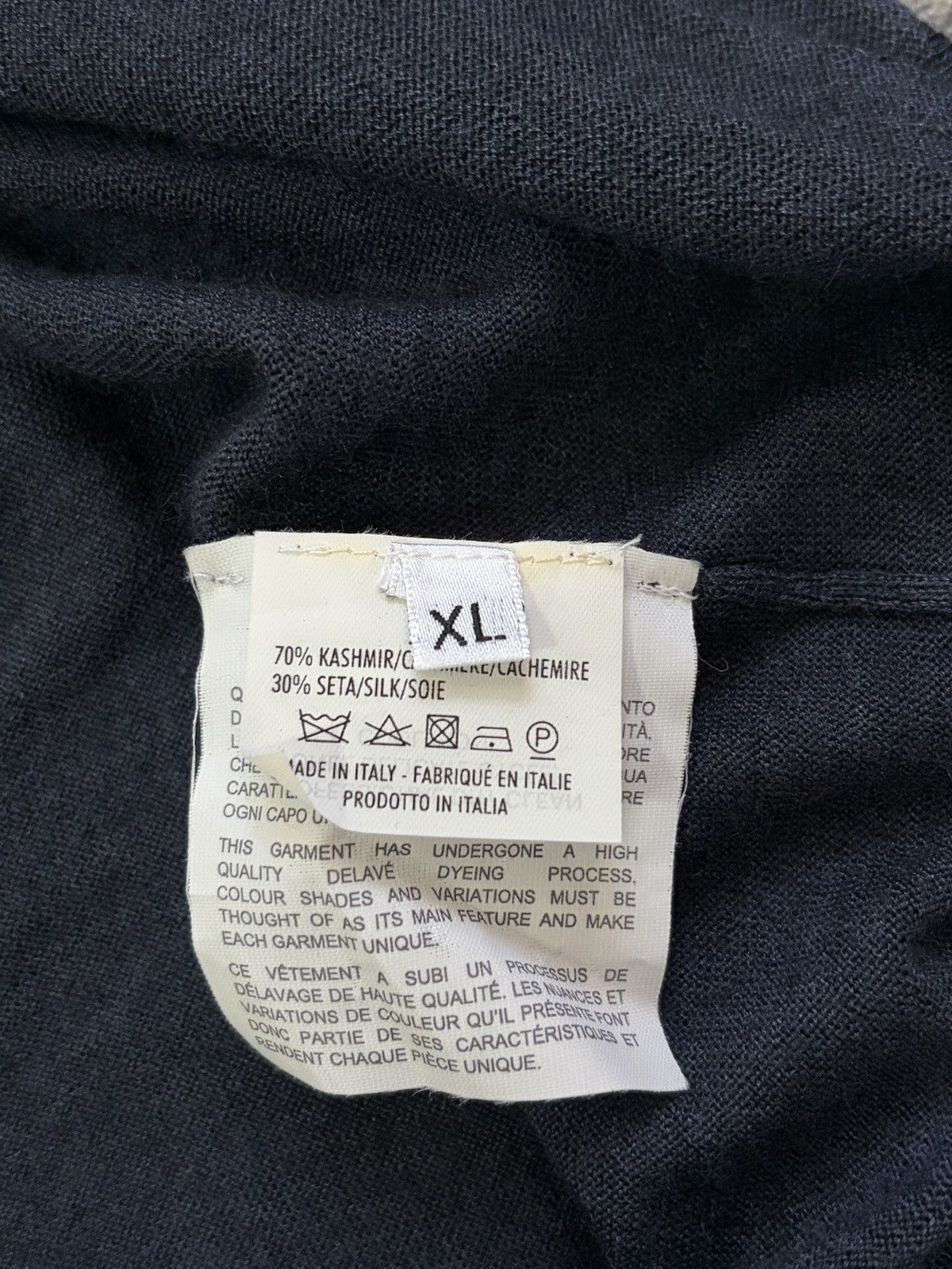 Yves Saint Laurent Yves Saint Laurent YSL Cashmere Silk V-Neck Sweater Navy XL Size US XL / EU 56 / 4 - 6 Thumbnail