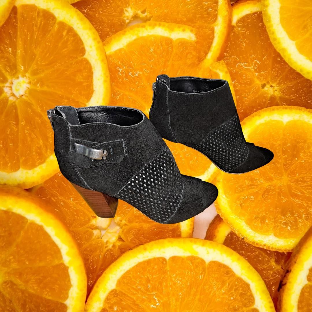 Dolce Vita Dolce Vita Black Ankle Boots With Back Zippers Size 7.5 Size US 7.5 / IT 37.5 - 3 Thumbnail