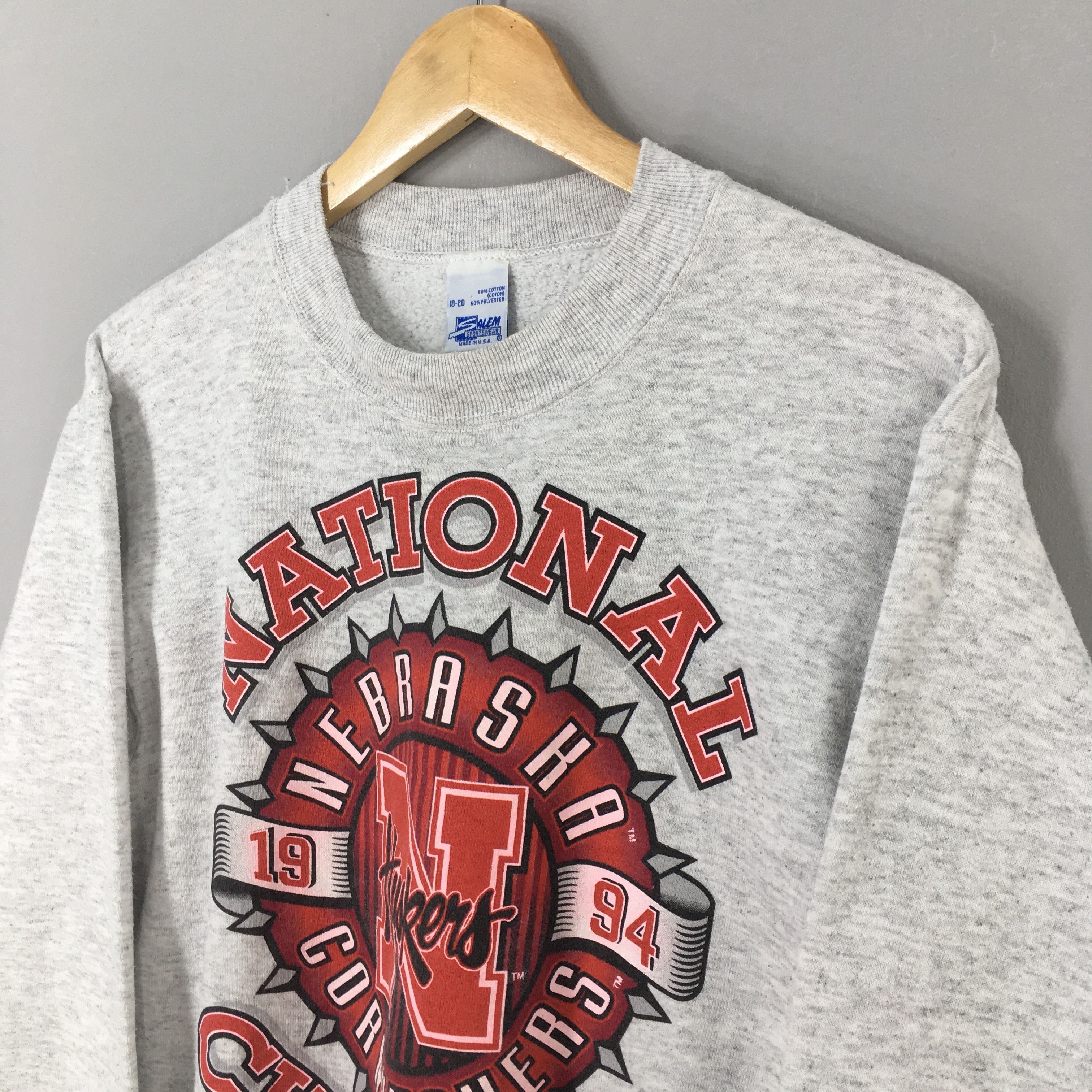 Vintage Vintage Nebraska Cornhuskers Football Sweatshirts Medium Size US M / EU 48-50 / 2 - 5 Thumbnail