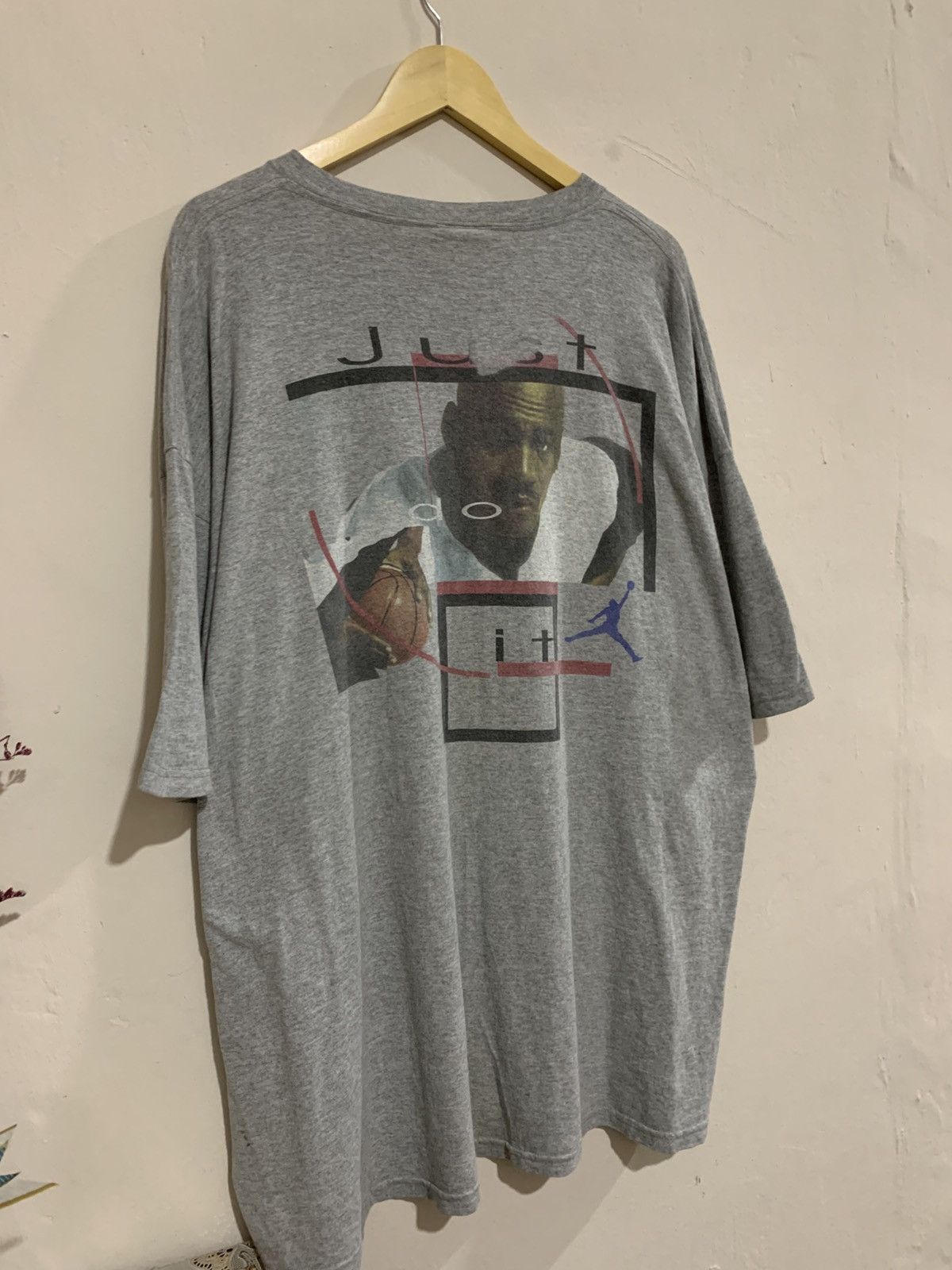 Jordan Brand Vintage 90’s Nike Air Jordan Big Face Just Do It tee Size US XXL / EU 58 / 5 - 6 Thumbnail
