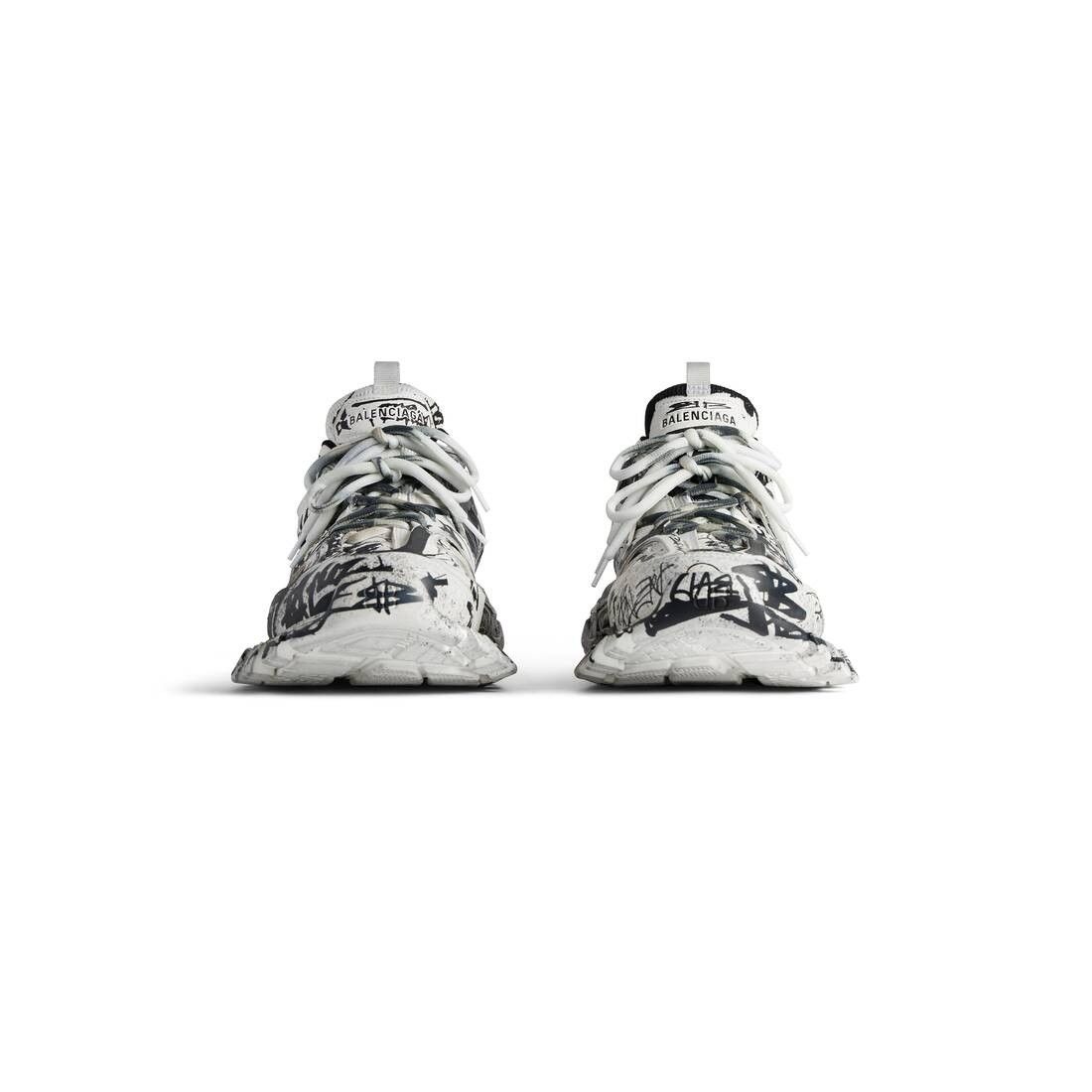 Balenciaga o1tr1nto0825 Track Graffiti Sneakers in White/Black Size US 9 / EU 42 - 3 Thumbnail
