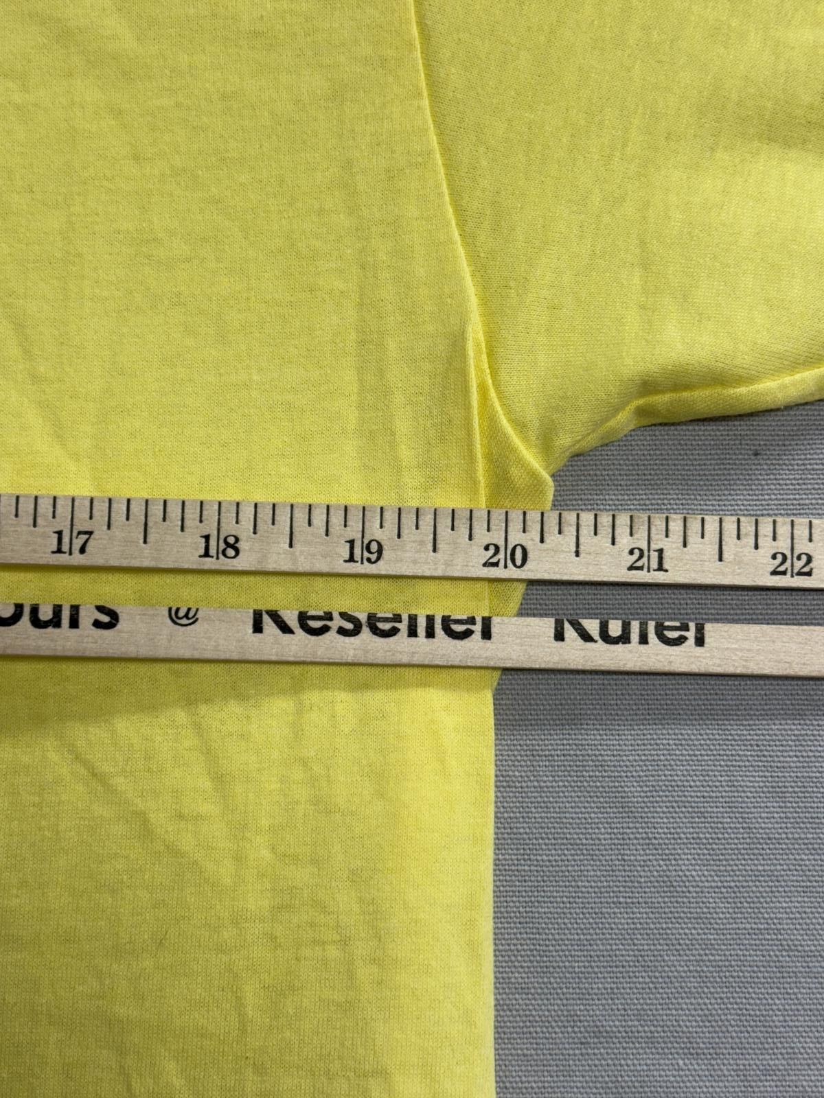 Hanes VTG Help Hempie 90s T-shirt 911 Help Wife Tee - L Size US L / EU 52-54 / 3 - 7 Thumbnail
