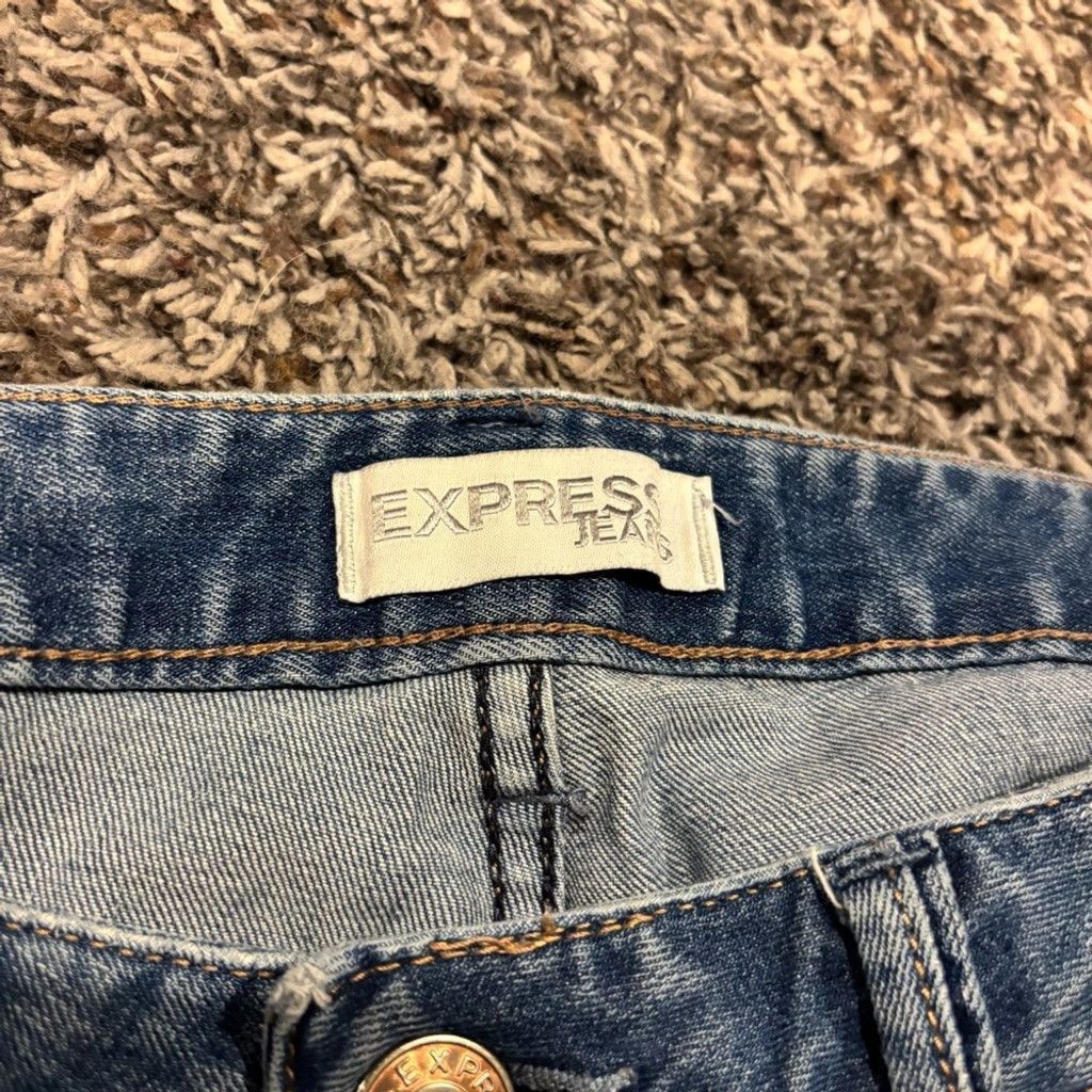 Express Women's Express Boyfriend Relaxed Fit Low Rise Jeans Size 30" / US 8 / IT 44 - 5 Thumbnail