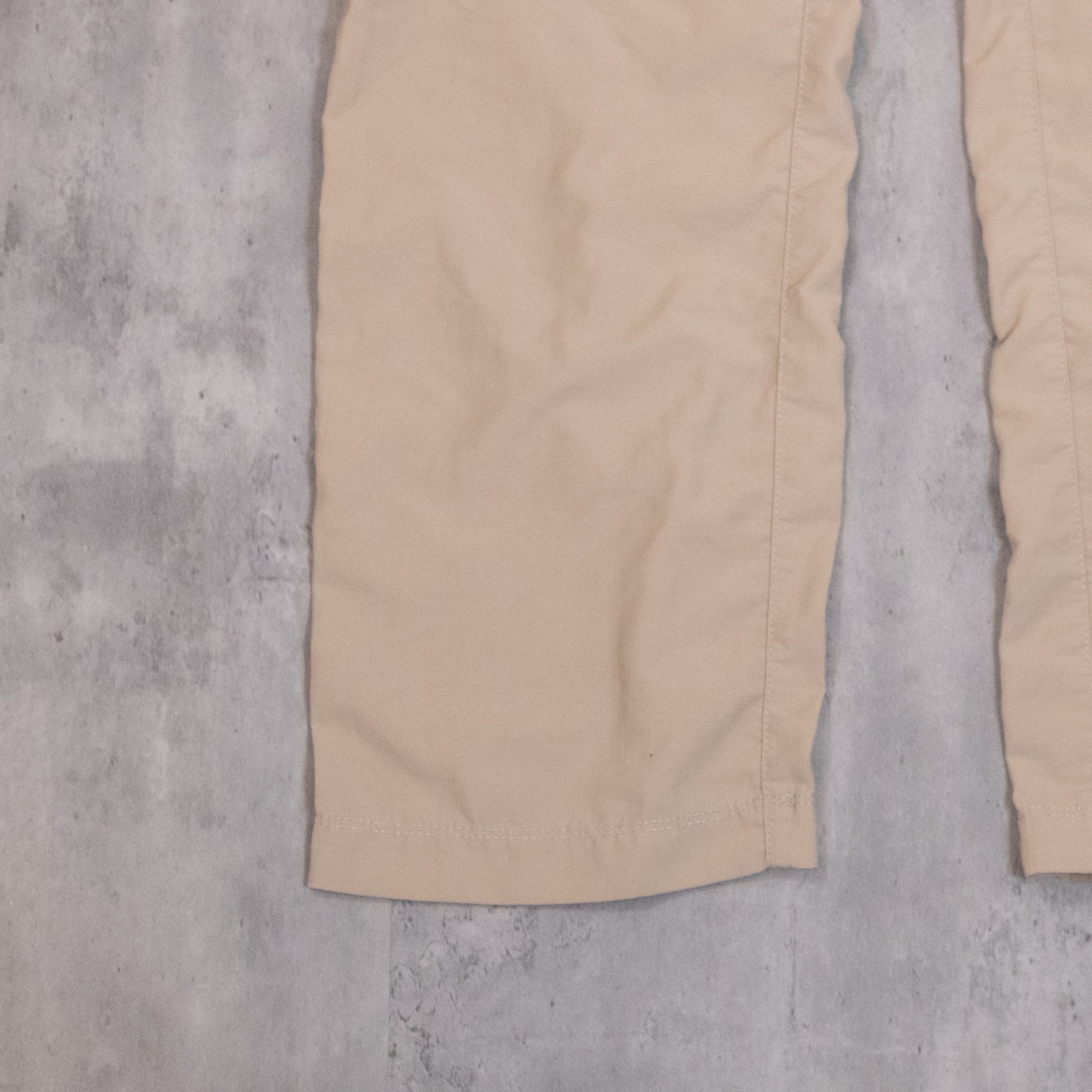 Mountain Hardwear Mountain Hardwear lightweight Cargo Tan Brown Pant's Size US 35 - 4 Thumbnail