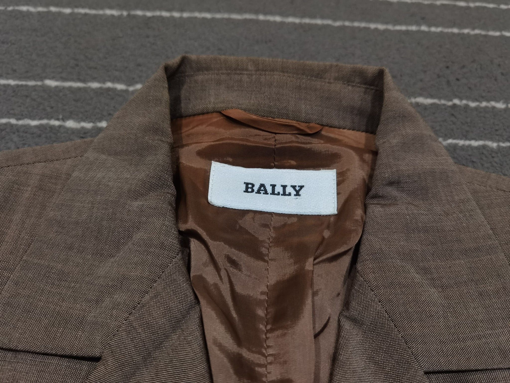 Bally Vintage BALLY woman blazer XS 8111 Size XS / US 0-2 / IT 36-38 - 5 Thumbnail