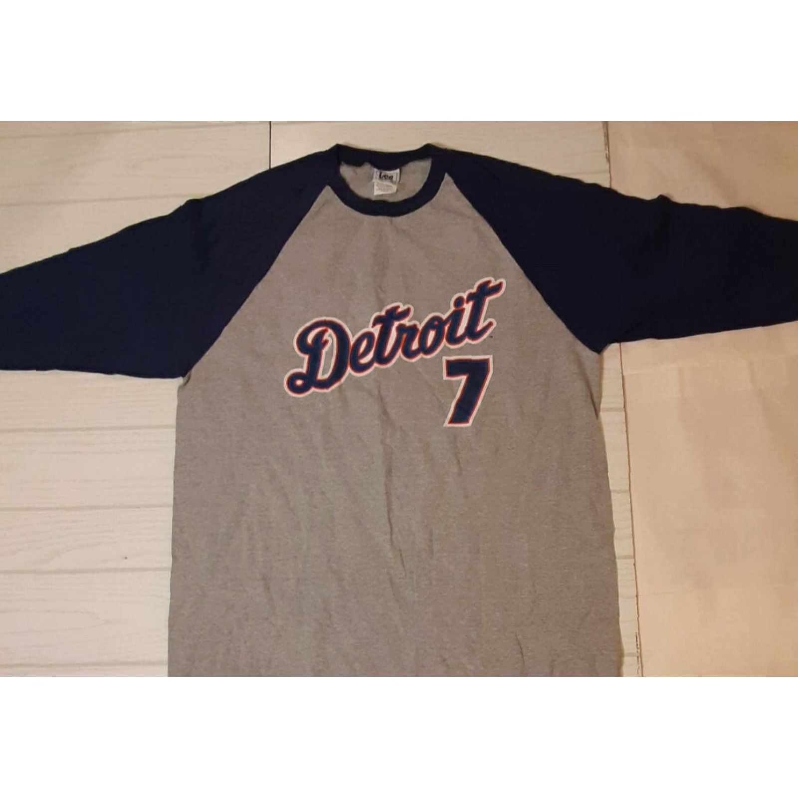 Vintage VINTAGE Ivan Rodriguez Detroit Tigers T-Shirt Lee sport XL blue&grey 2005 男? Size US XL / EU 56 / 4 - 4 Thumbnail