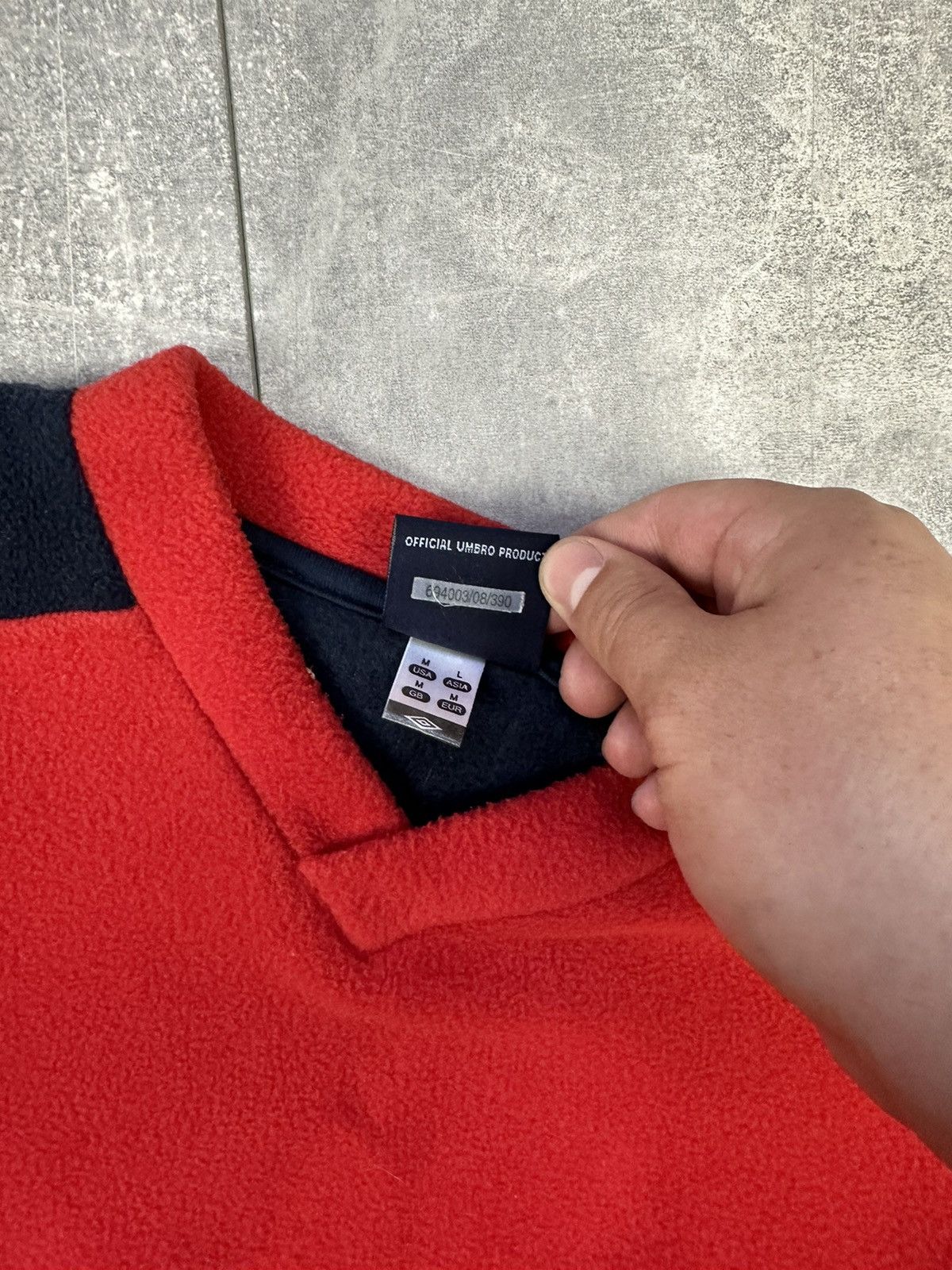 Umbro Umbro Vintage Fleece Sweatshirt Centr Logo Size US M / EU 48-50 / 2 - 6 Thumbnail