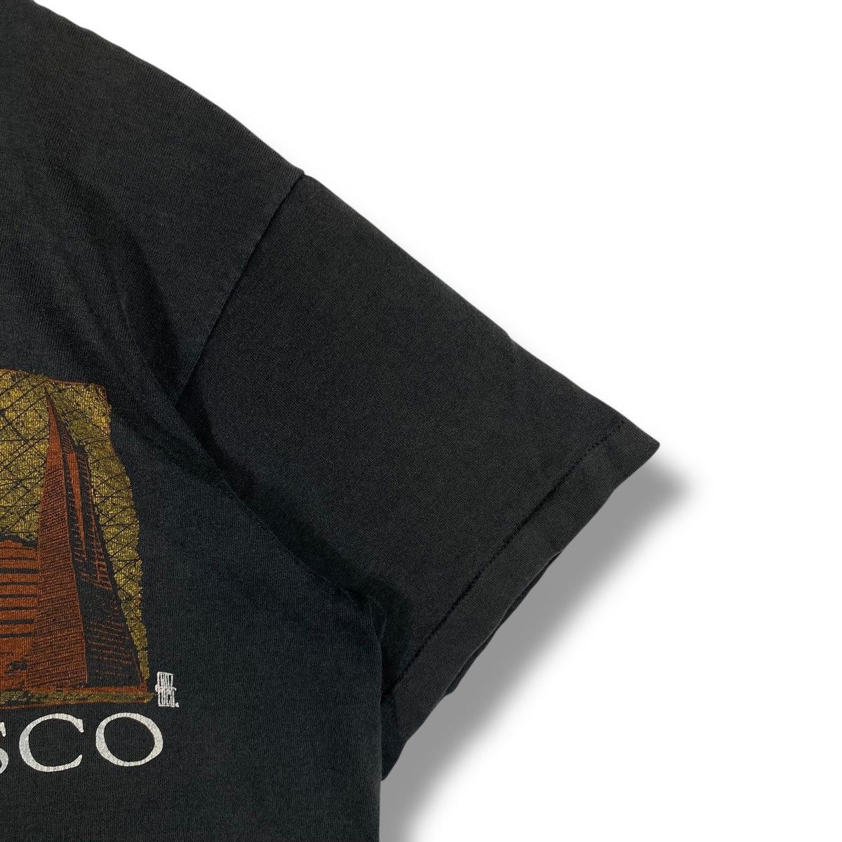 Vintage Vintage 90's SAN FRANCISCO Graphic Faded Anvil Tee Shirt Size US L / EU 52-54 / 3 - 4 Thumbnail