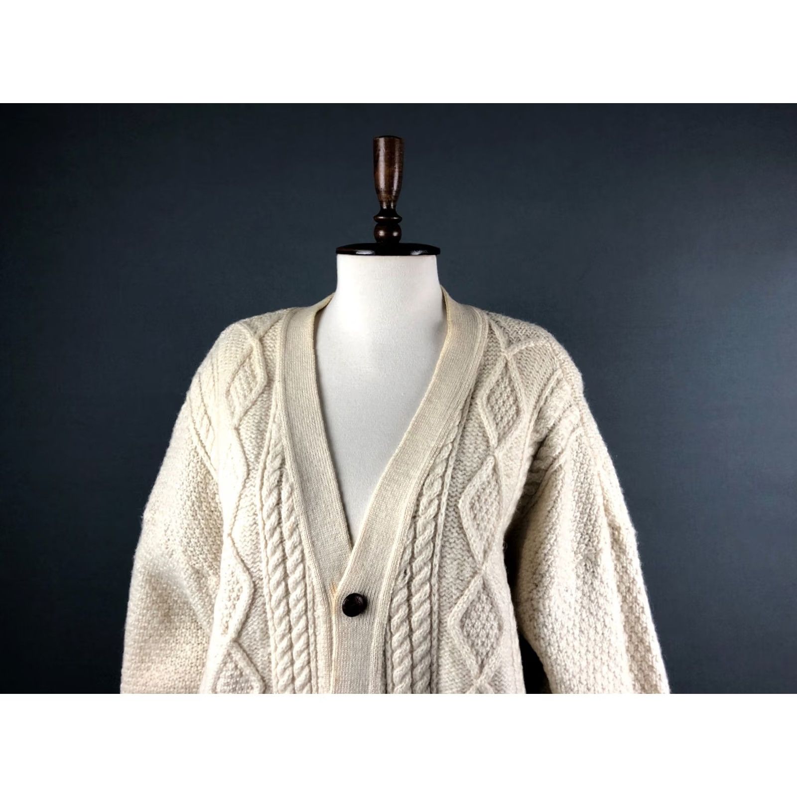 Vintage Aran Cardigan Mens XL Ivory Pure New Wool Wool Knit Cable-V-Neck Button Shirt Sweater Classic Vintage No Size US XL / EU 56 / 4 - 4 Thumbnail