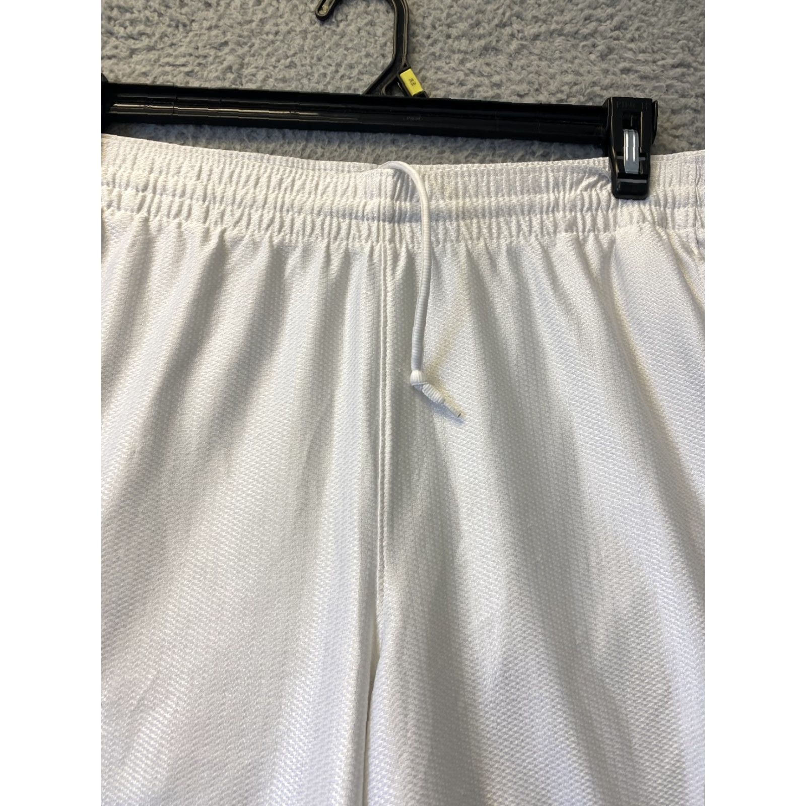Nike Nike Shorts Basketball Mens M White Dri-Fit Swoosh 40-81 Athletic Gym Running Modern, Drawstring, Regular Fit Size US 31 - 4 Thumbnail