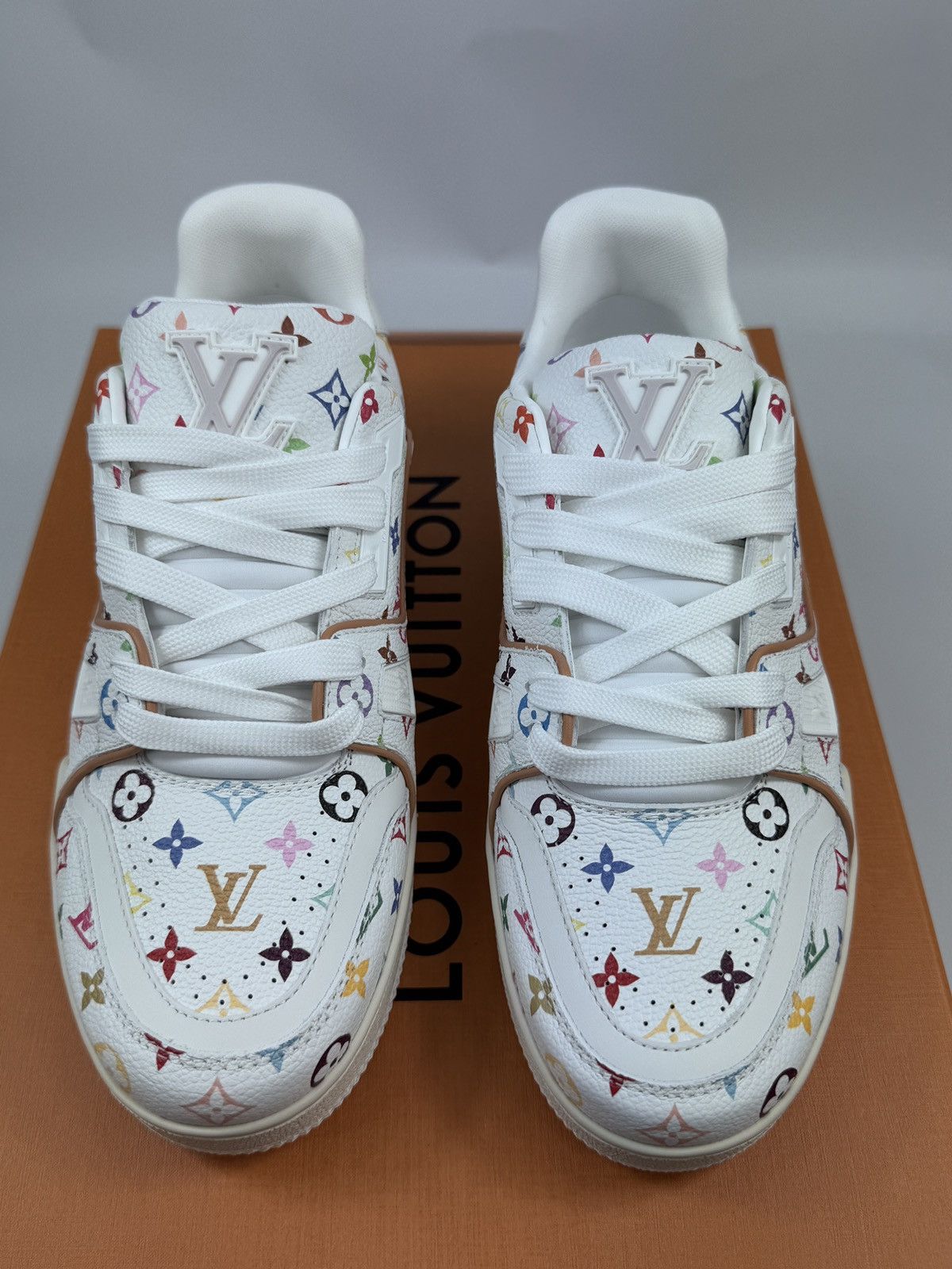 Louis Vuitton × Takashi Murakami MULTI COLOUR MONOGRAM PRINT SNEAKERS Size US 8 / IT 38 - 1 Thumbnail