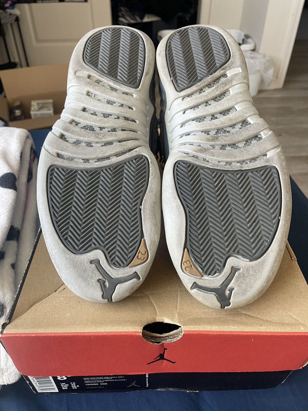 Jordan Brand Air Jordan 12 Retro Dark Grey Size US 8.5 / EU 41-42 - 7 Thumbnail