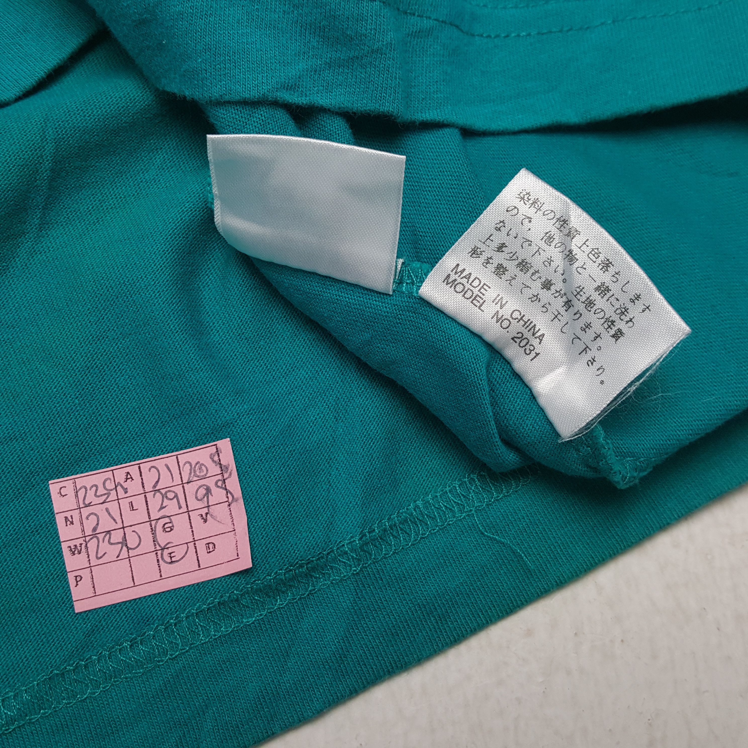 Vintage × Yves Saint Laurent YVES SAINT LAURENT YSL Small Logo Pocket Design Tshirt Size US L / EU 52-54 / 3 - 5 Thumbnail