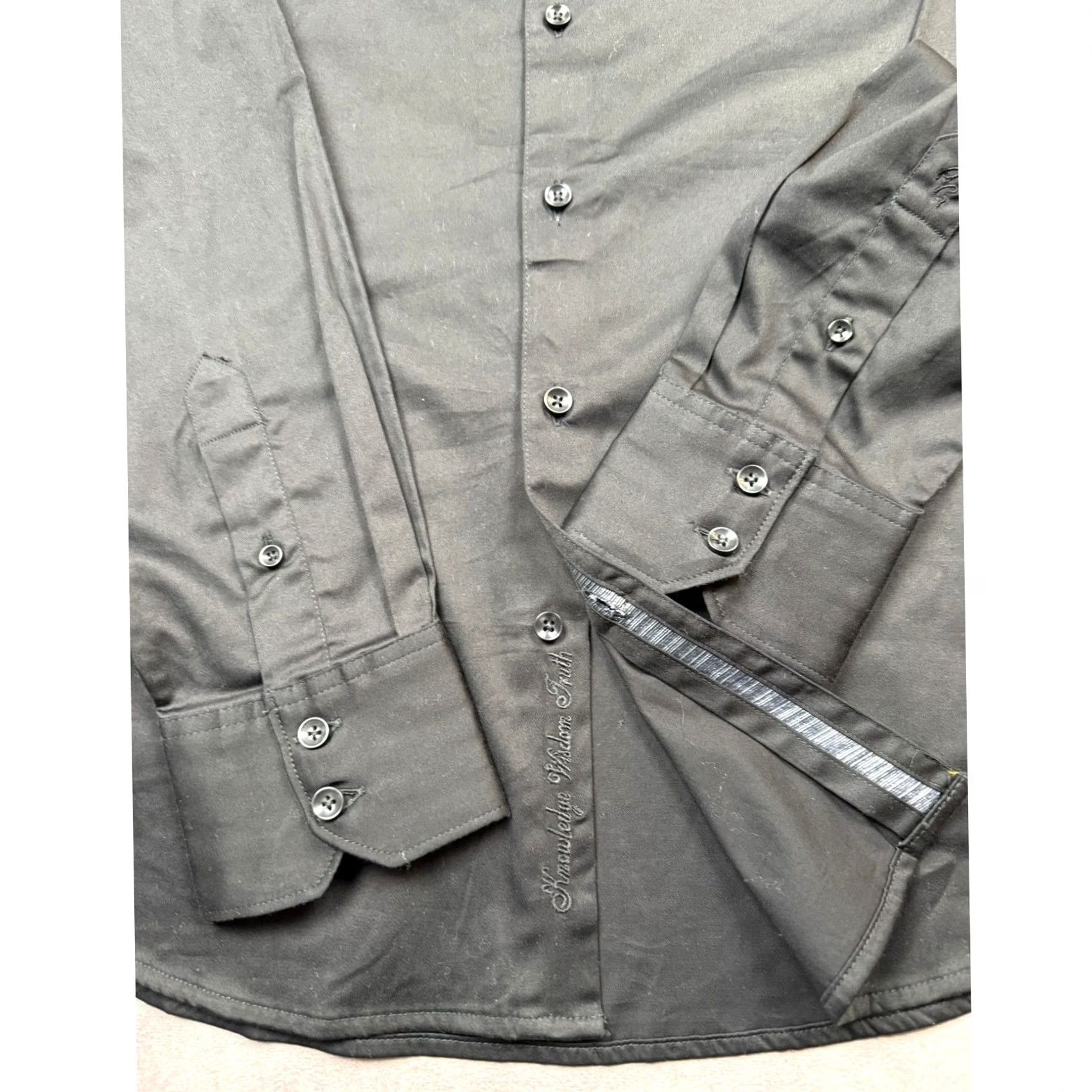 Robert Graham VINTAGE? No. Size US XL / EU 56 / 4 - 5 Thumbnail